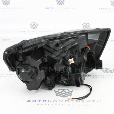 Фары AMG 4 линзы (BI-LED) Лада Vesta (черные маски)