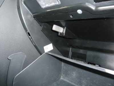 Кабель USB на 1 слот в бардачок Лада Приора