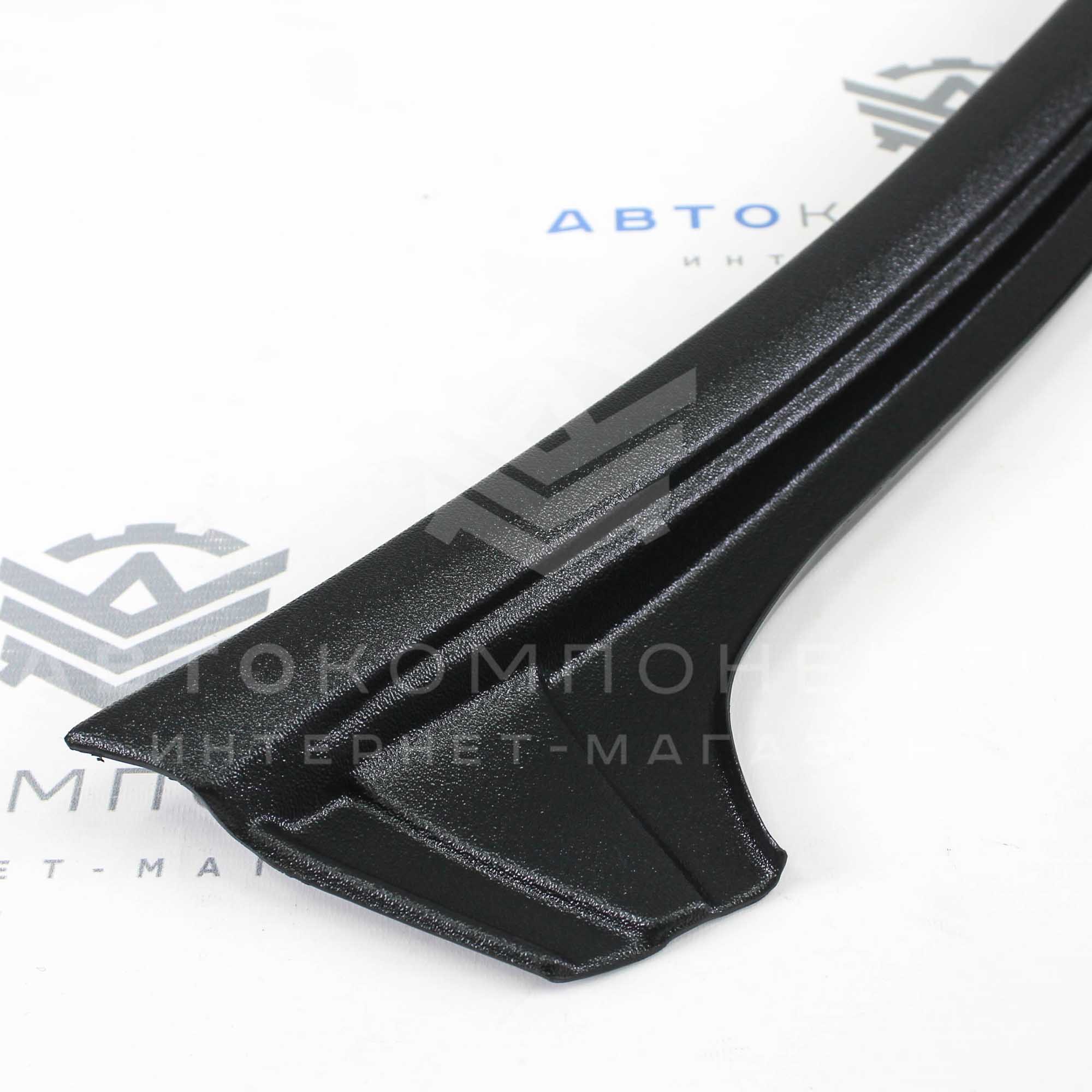 Накладка (Жабо) в проем заднего стекла Лада Гранта, Гранта FL (седан)