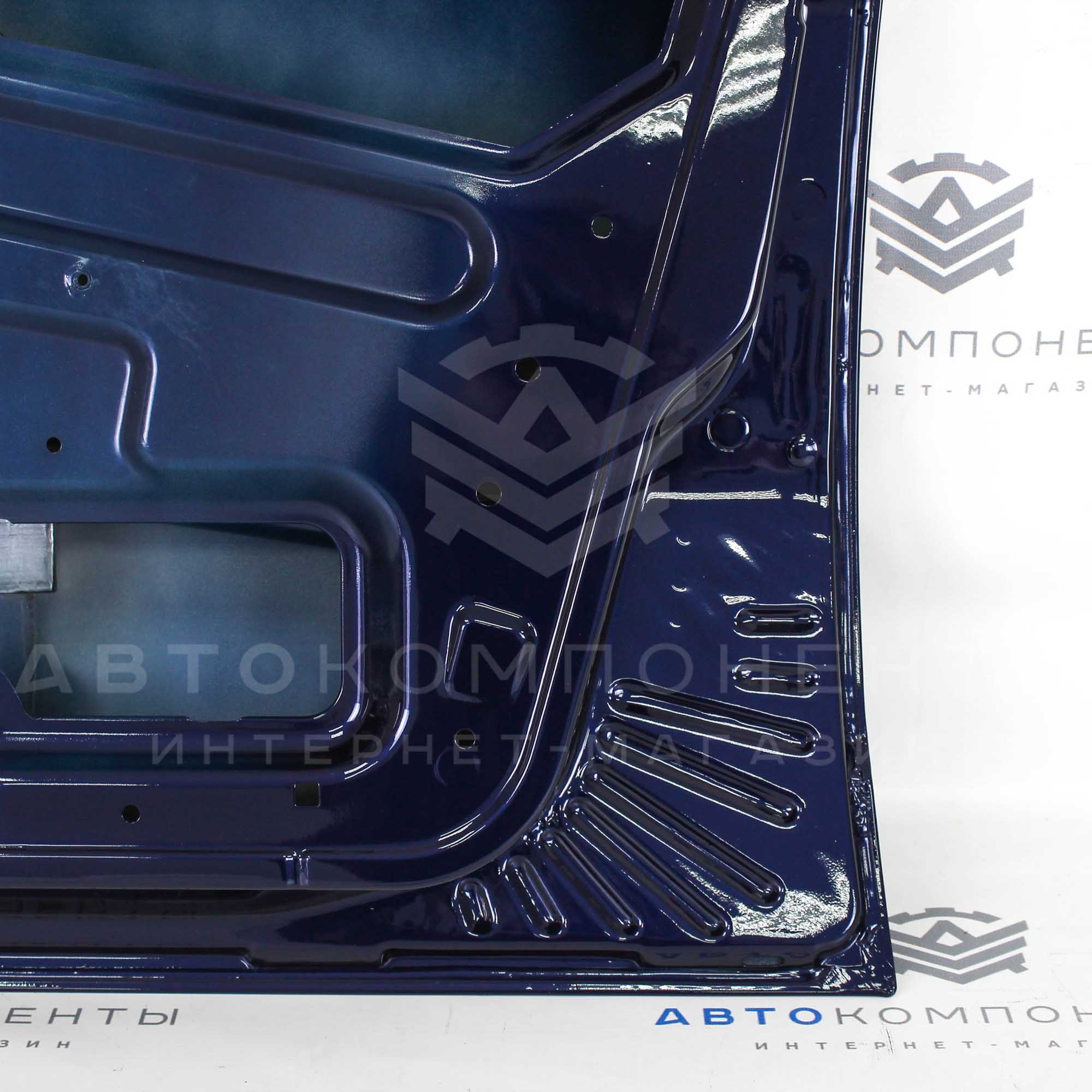 Дверь передняя (правая) ВАЗ 2110-2112, Лада Приора в цвет кузова