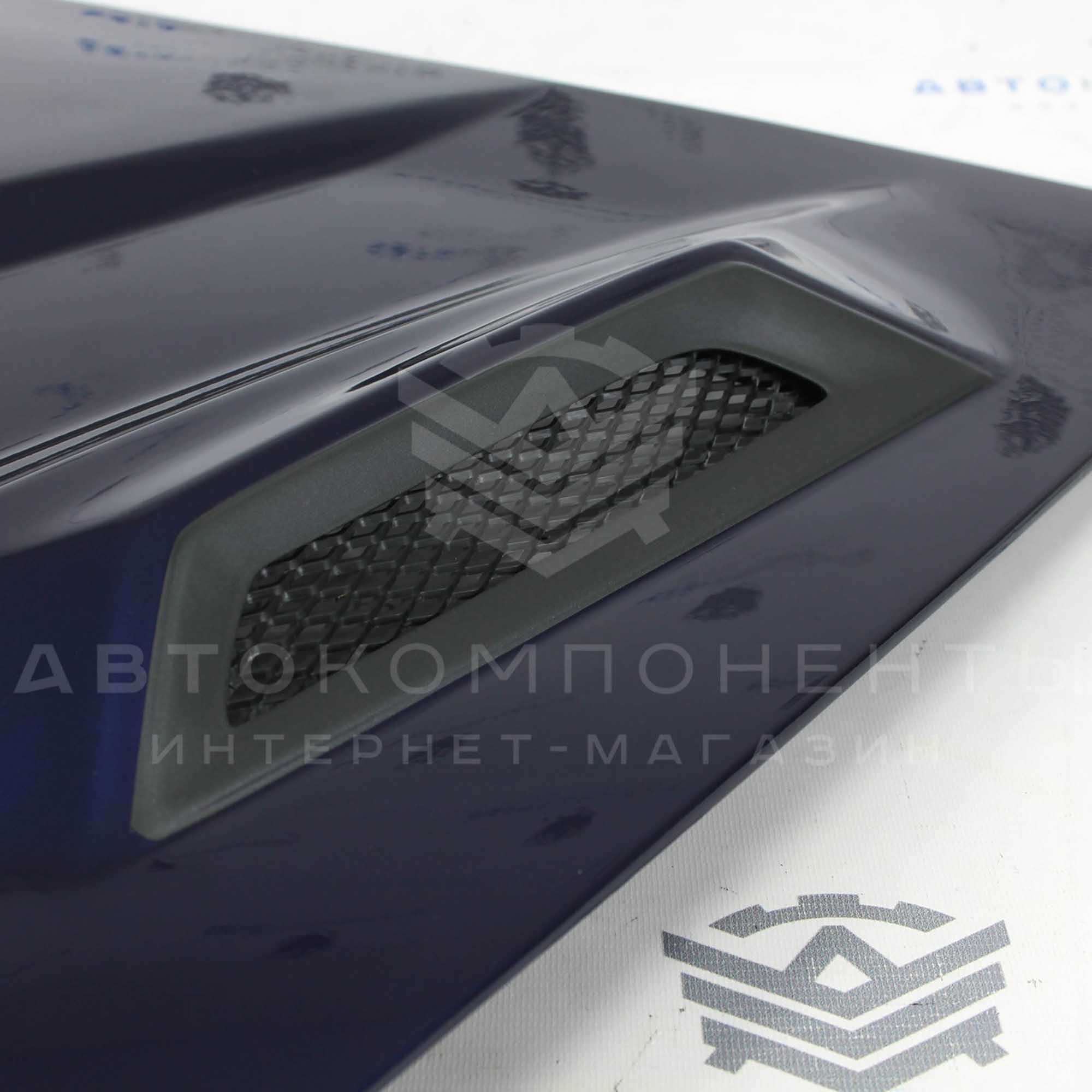 Капот стеклопластиковый "Я РОБОТ" Лада Приора в цвет кузова