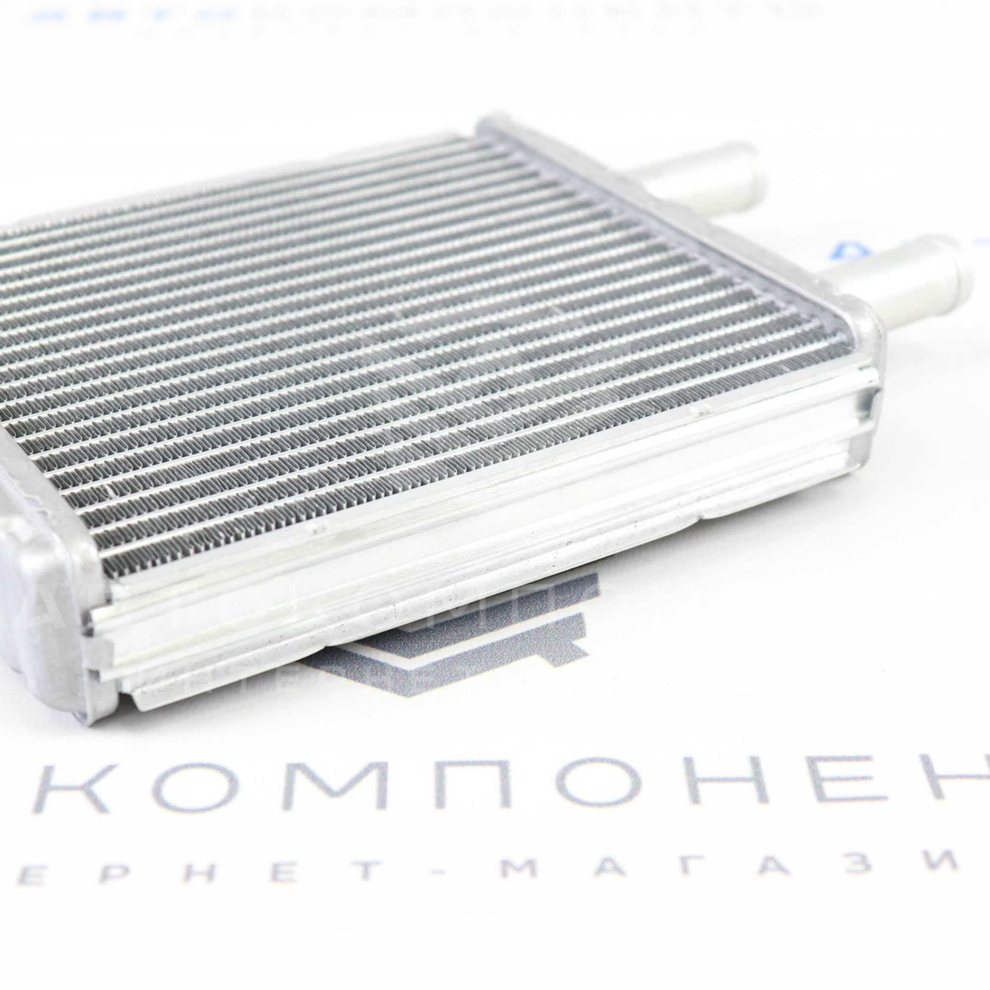 Радиатор отопителя "ПРАМО" Лада Приора с кондиционером Halla