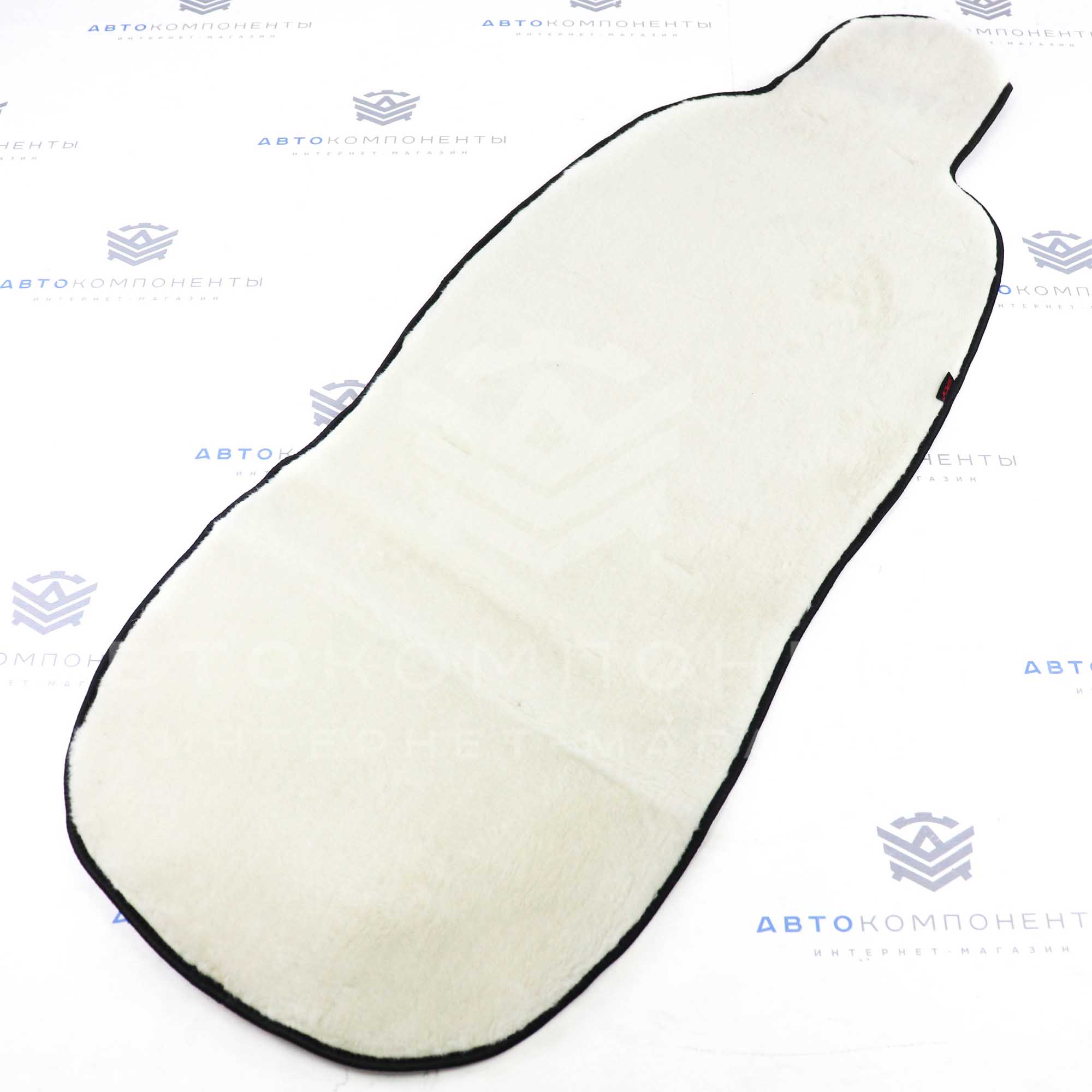 Универсальные накидки из искусственного меха на передние сиденья (белые)