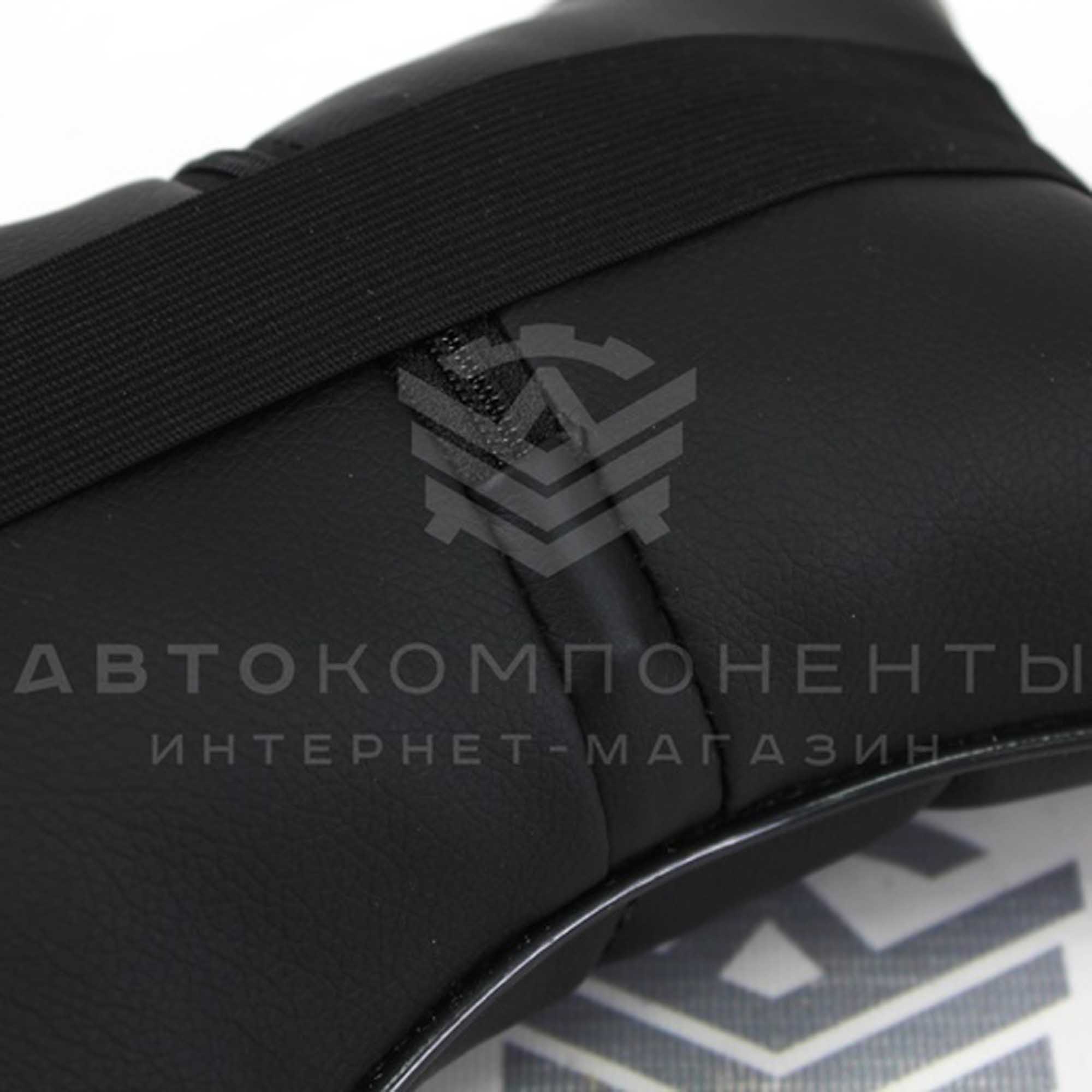 Подушка подголовника с прострочкой "Квадрат прямой"