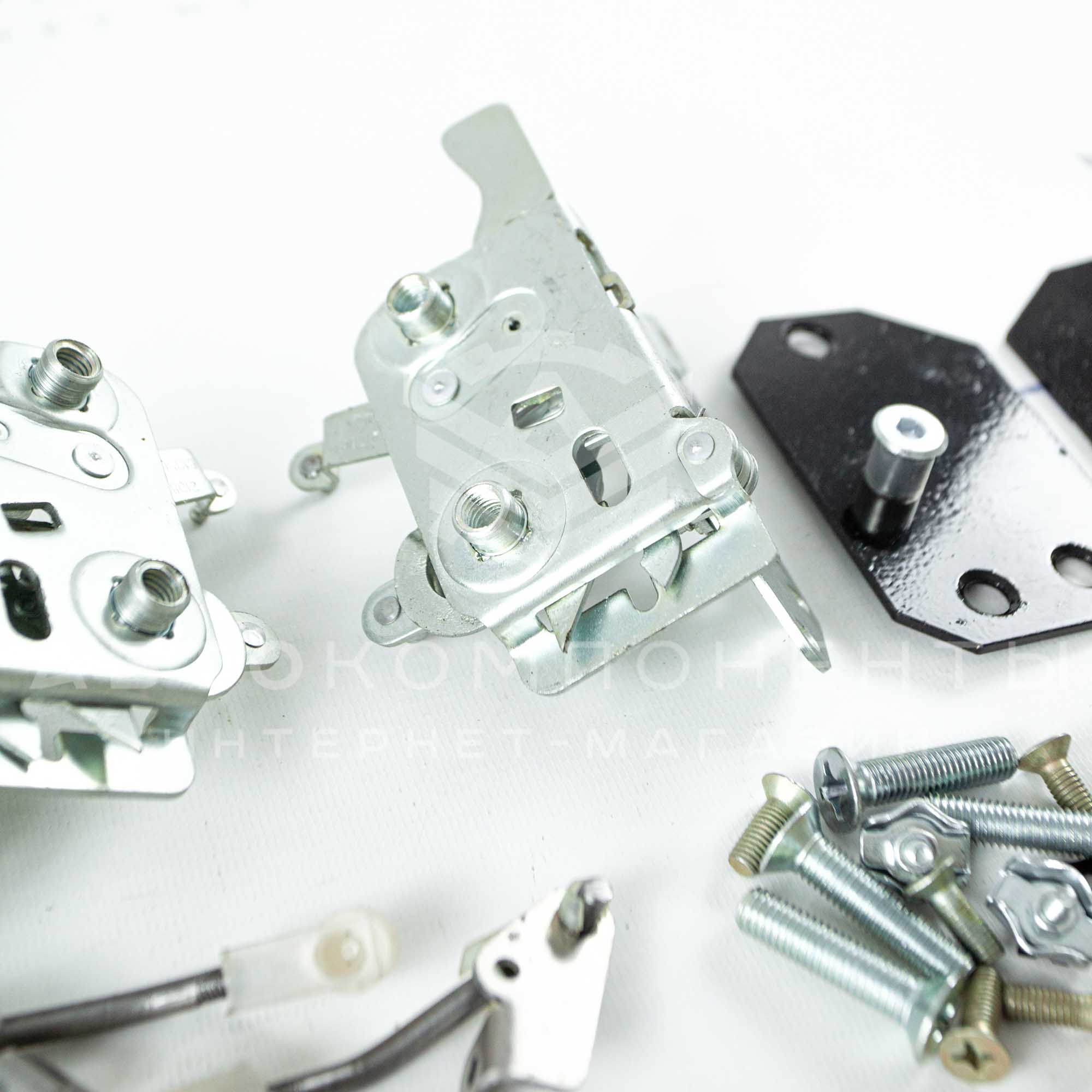 Замки дверей бесшумные на задние двери для ВАЗ 2105 ВАЗ 2107 под стандартные ручки