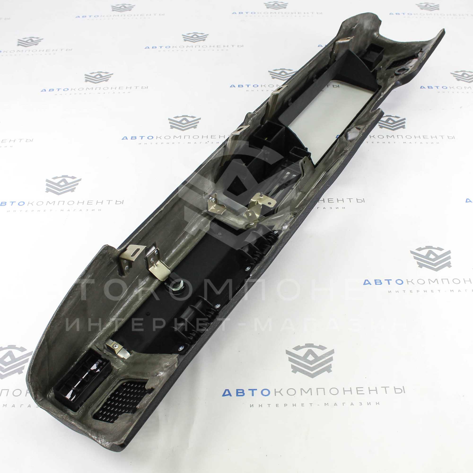 Панель (торпедо) приборов (без комбинации приборов) ВАЗ 2104, 2105, 2107