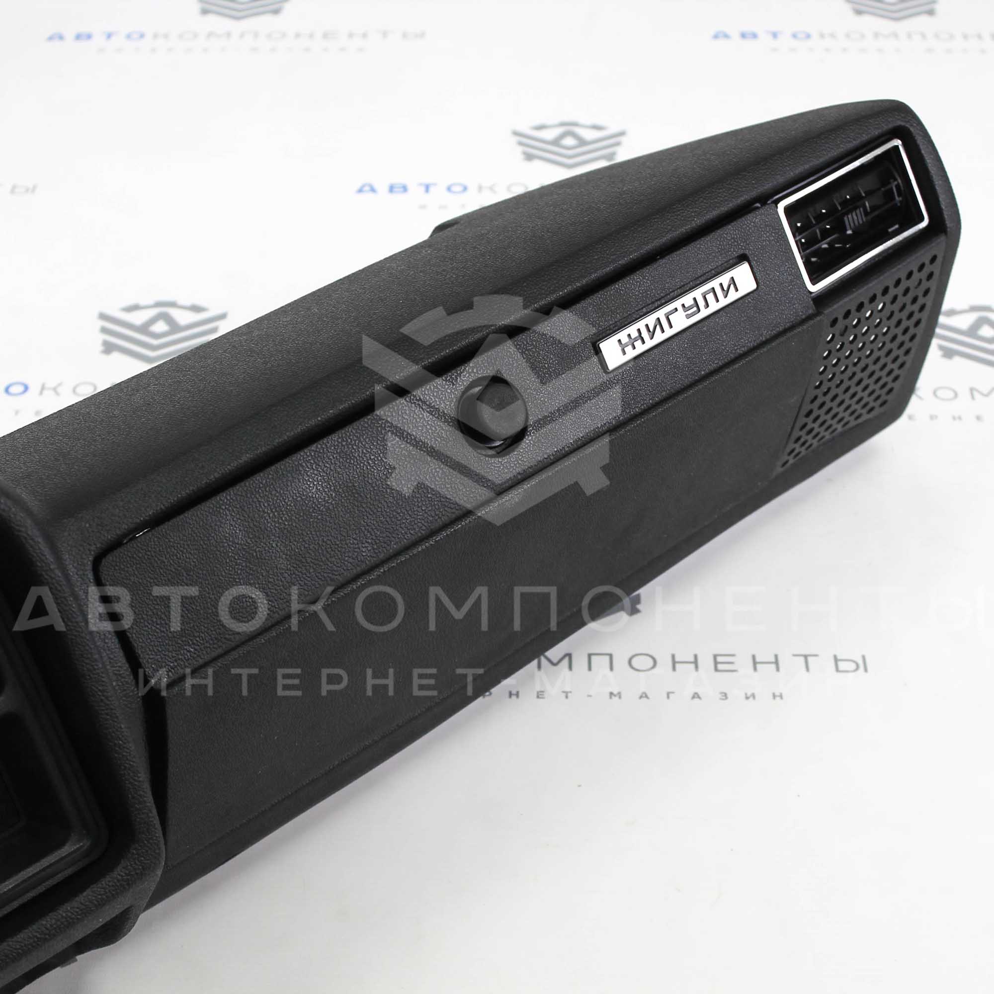 Панель (торпедо) приборов (без комбинации приборов) ВАЗ 2104, 2105, 2107