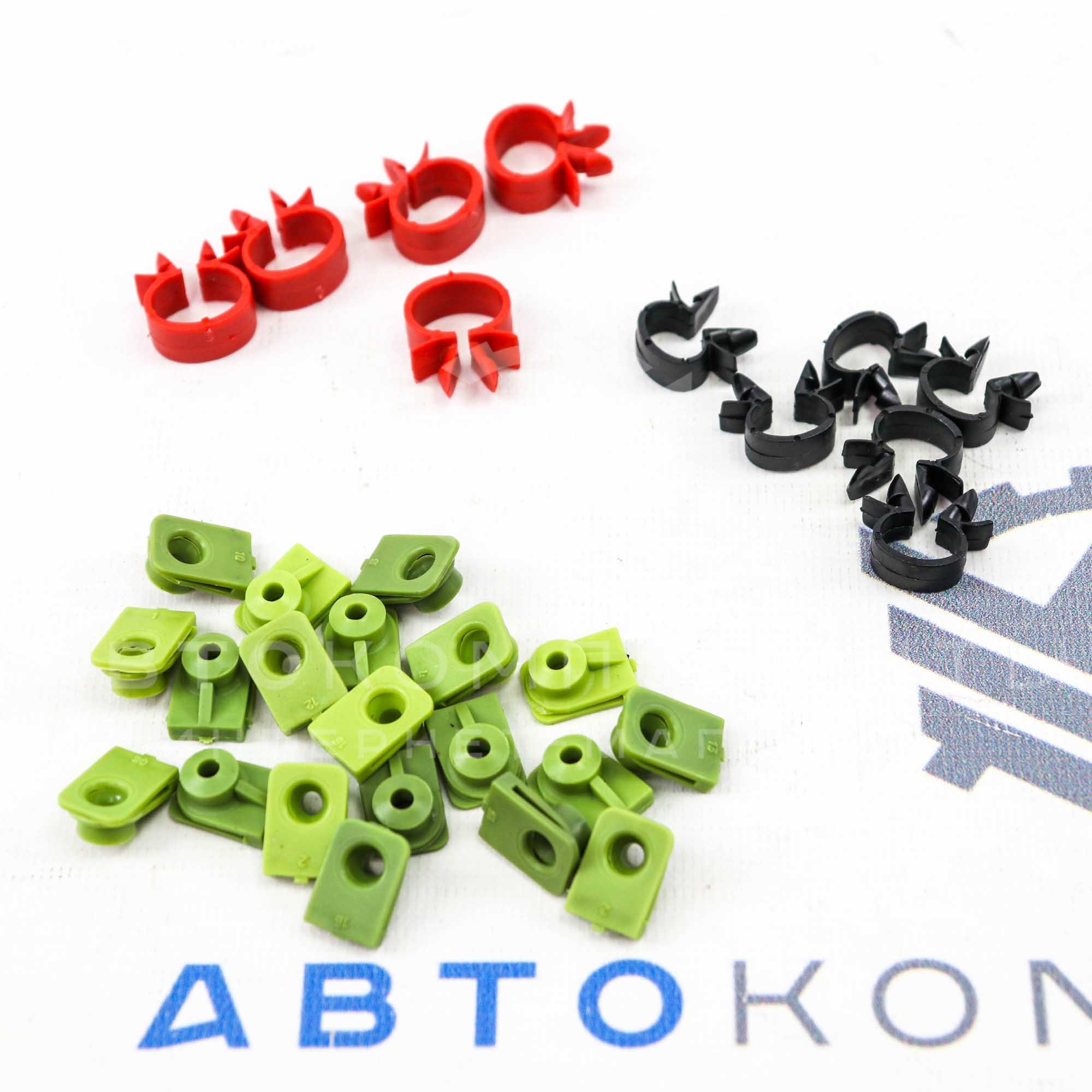 Набор пластмассовых изделий на кузов ВАЗ 2108, 2109, 21099