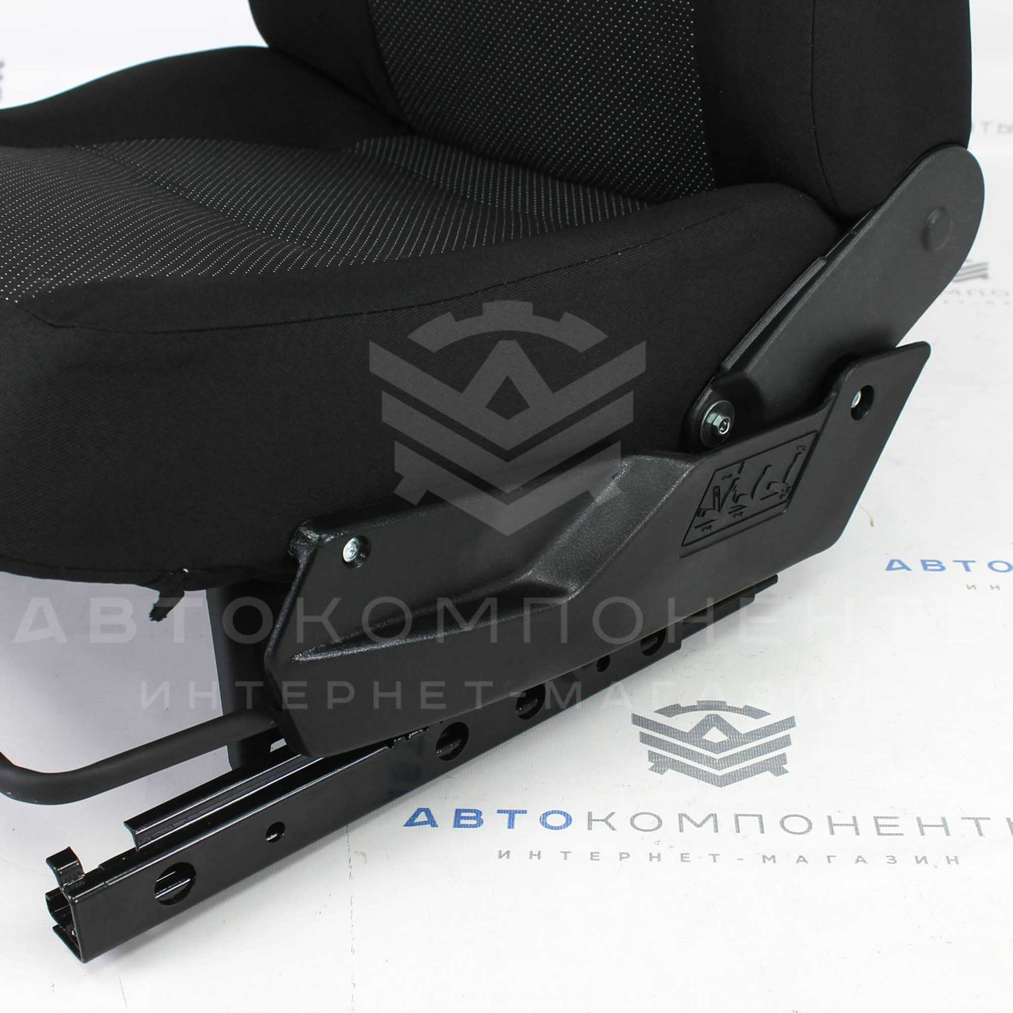 Сиденье переднее (водительское) "Искра" Лада Нива 4х4