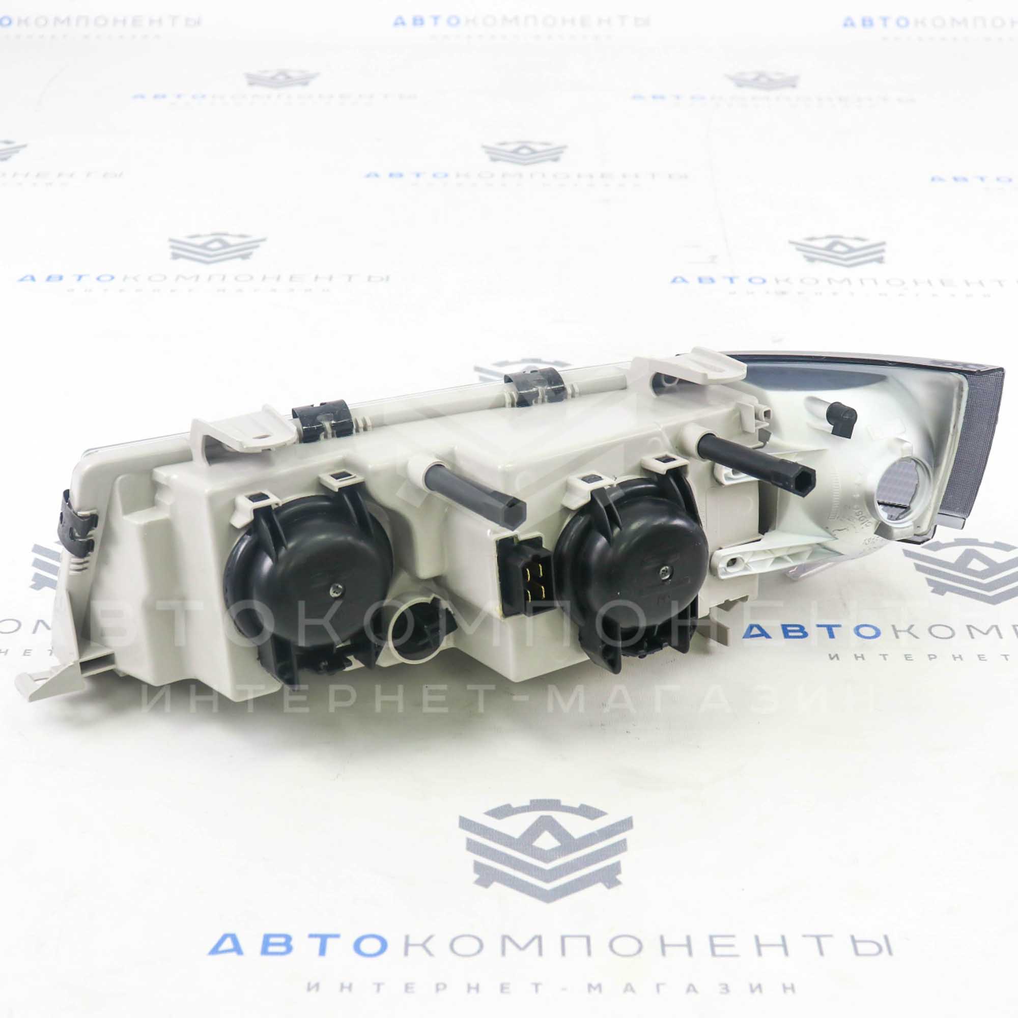 Фары ВАЗ 2110-2112 в стиле BMW (черная маска) с ДХО