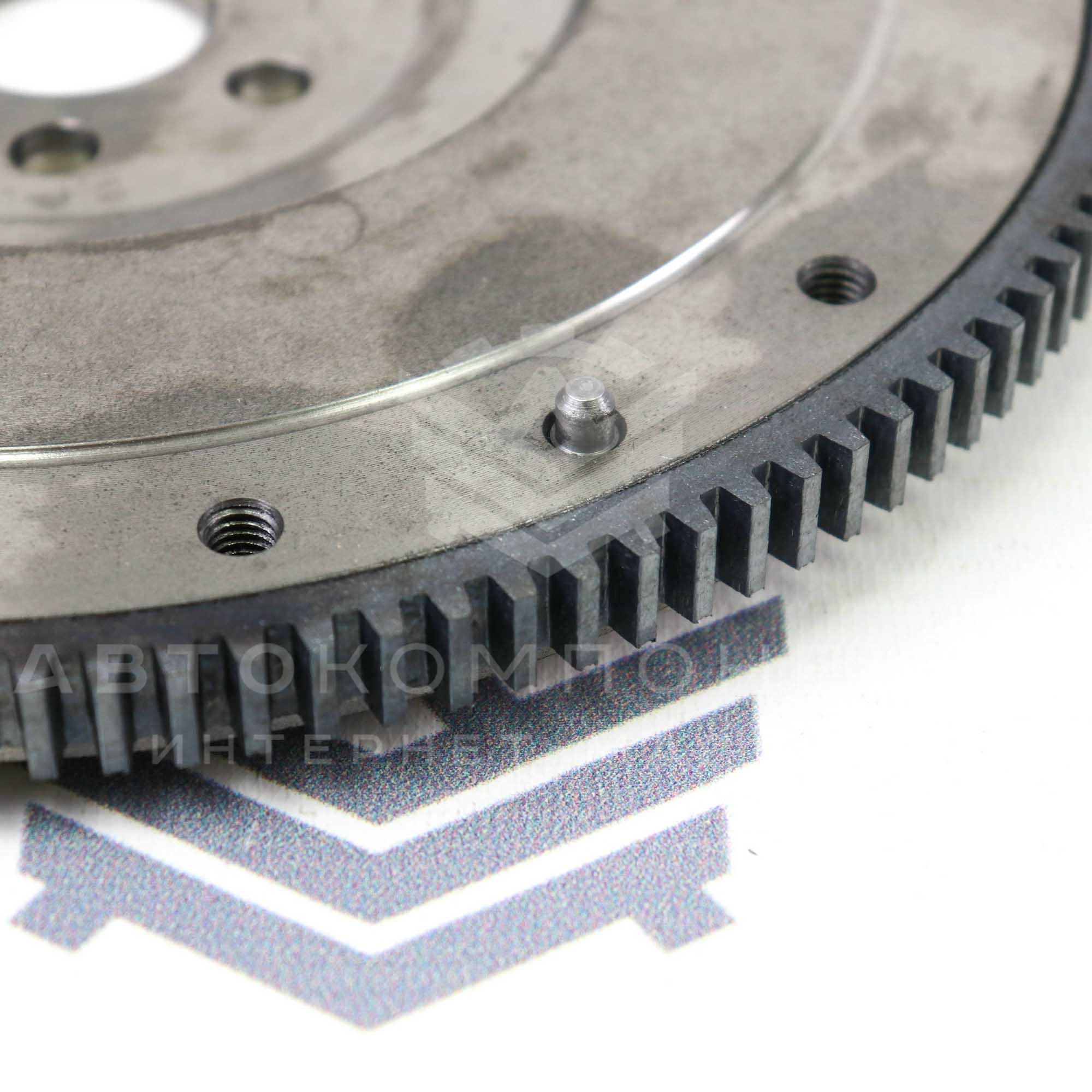 Маховик чугунный (облегченный) с венцом ВАЗ 2108 для ВАЗ 2110, 2111, 2112