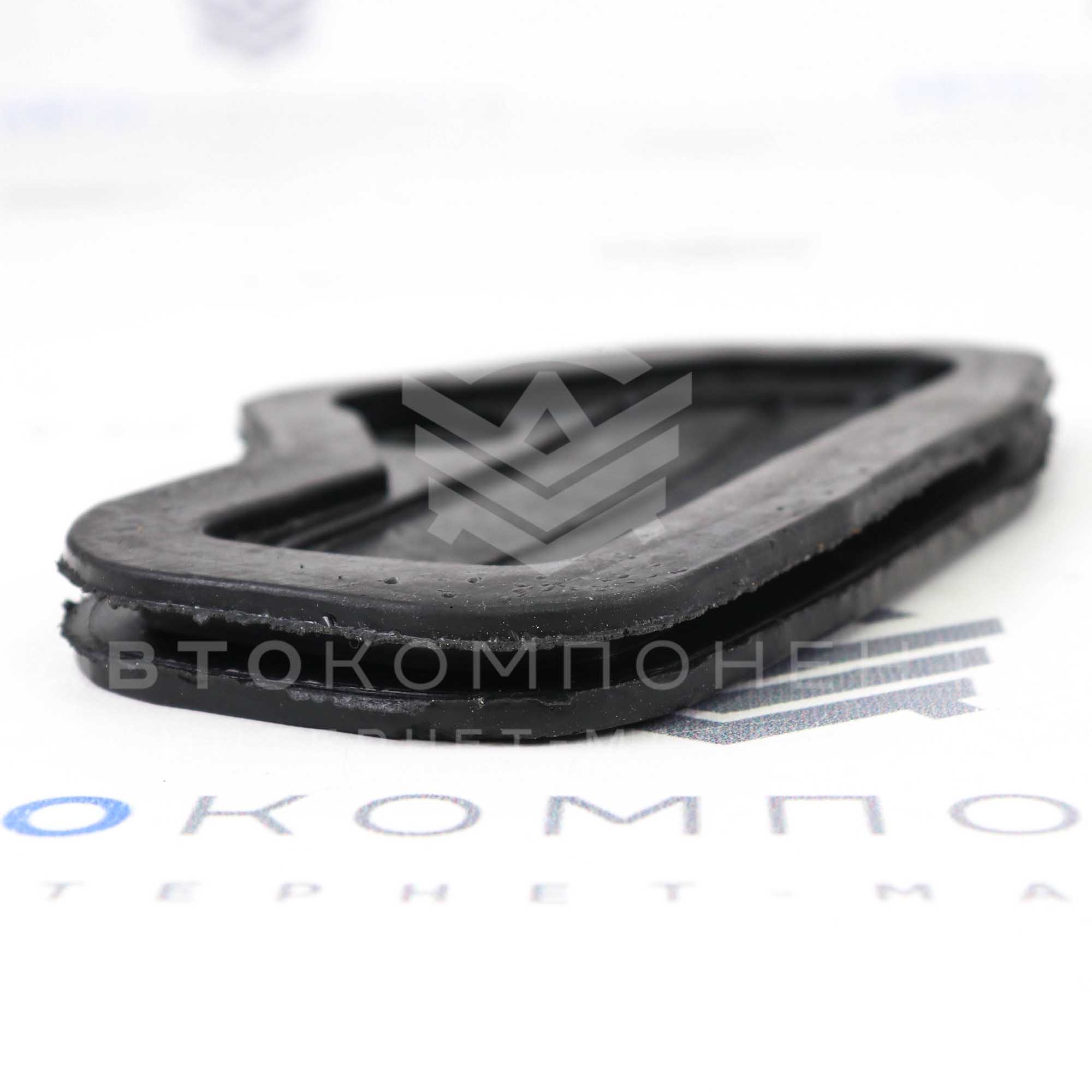 Грязезащитные заглушки проема рулевых тяг ВАЗ 2108-21099, 2113-2115