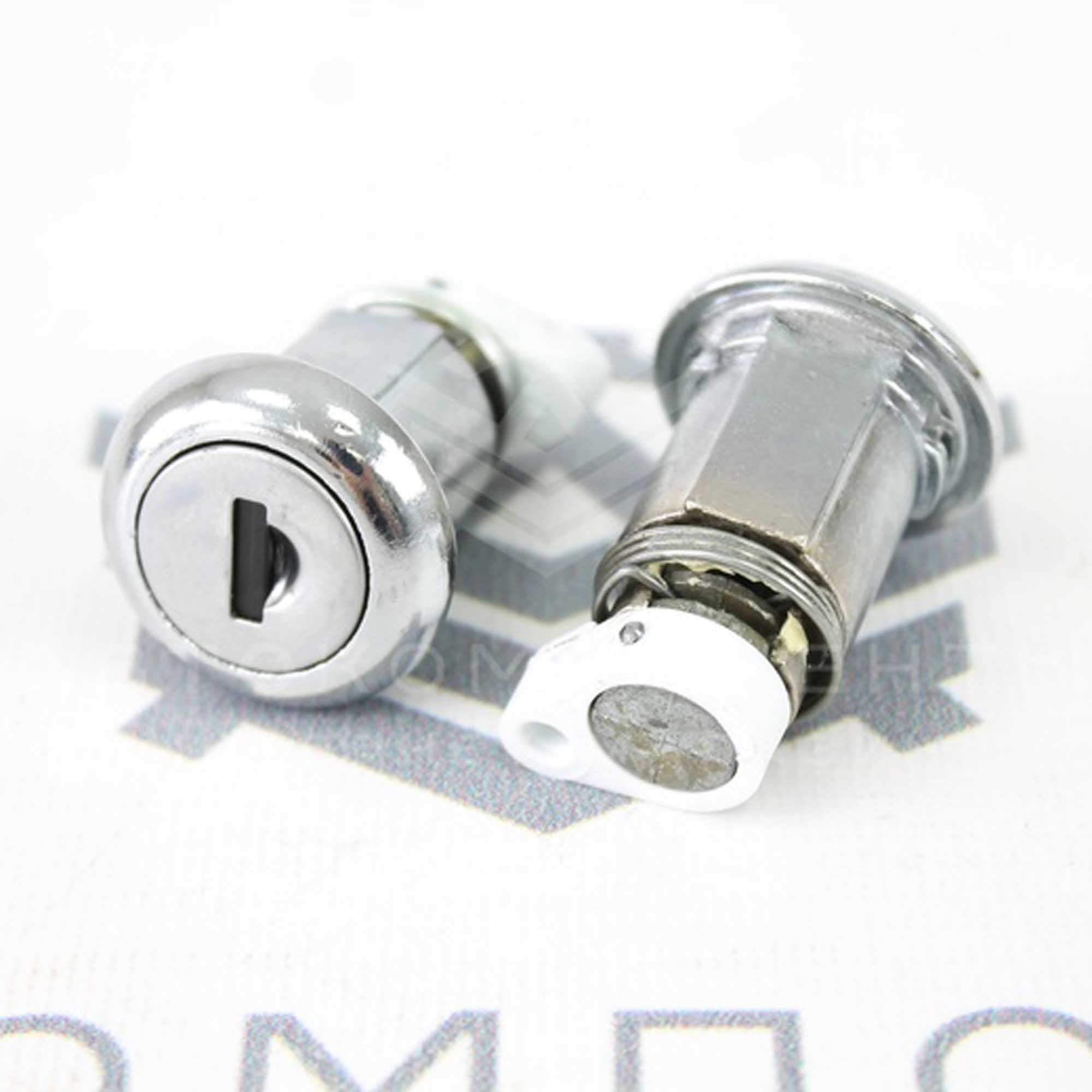 Комплект личинок с замком багажника ВАЗ 2111, 2112