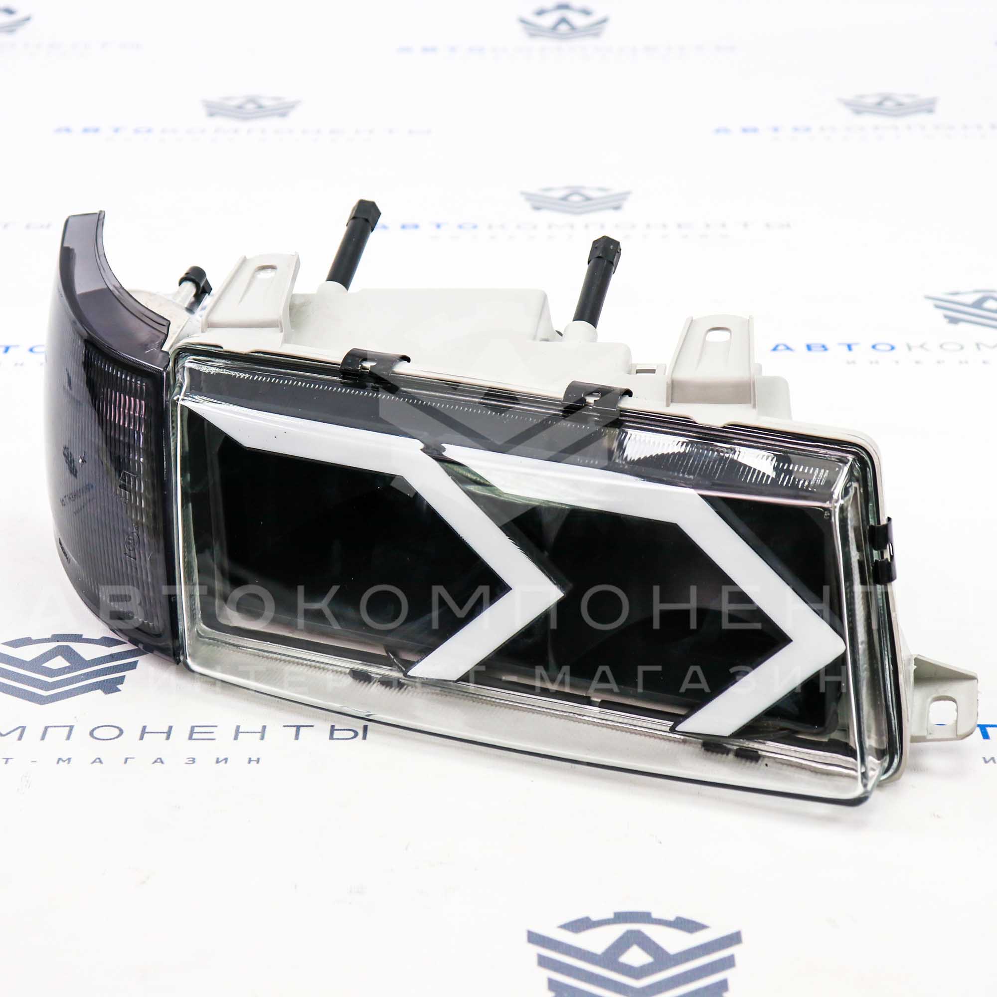 Фары ВАЗ 2110-2112 в стиле AMG (черная маска) с ДХО