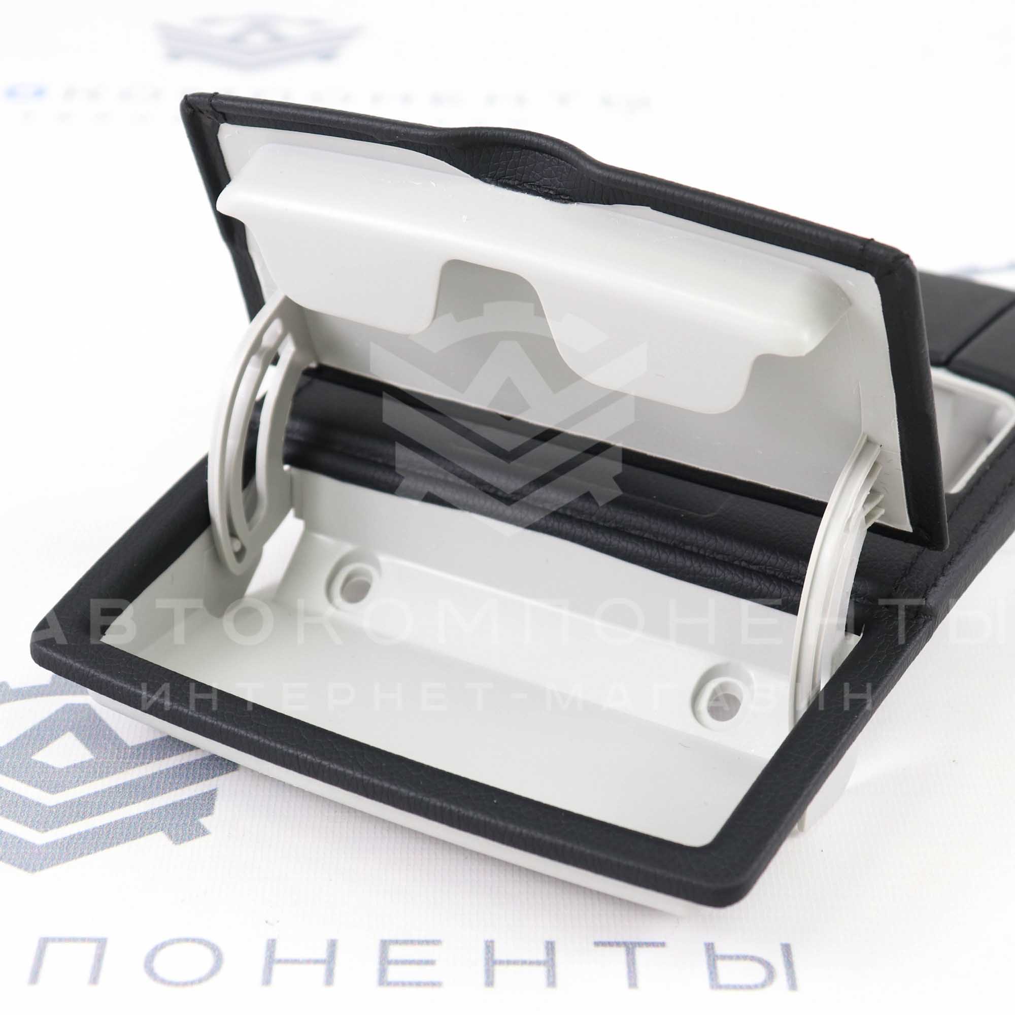 Корпус переднего плафона освещения салона (в коже) Лада Приора