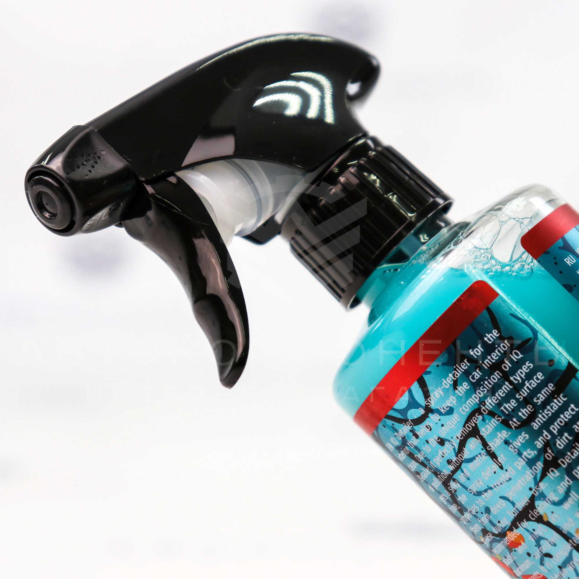 Interior Quick Detailer Original IQ Детейлер-спрей для интерьера Leraton (473мл)