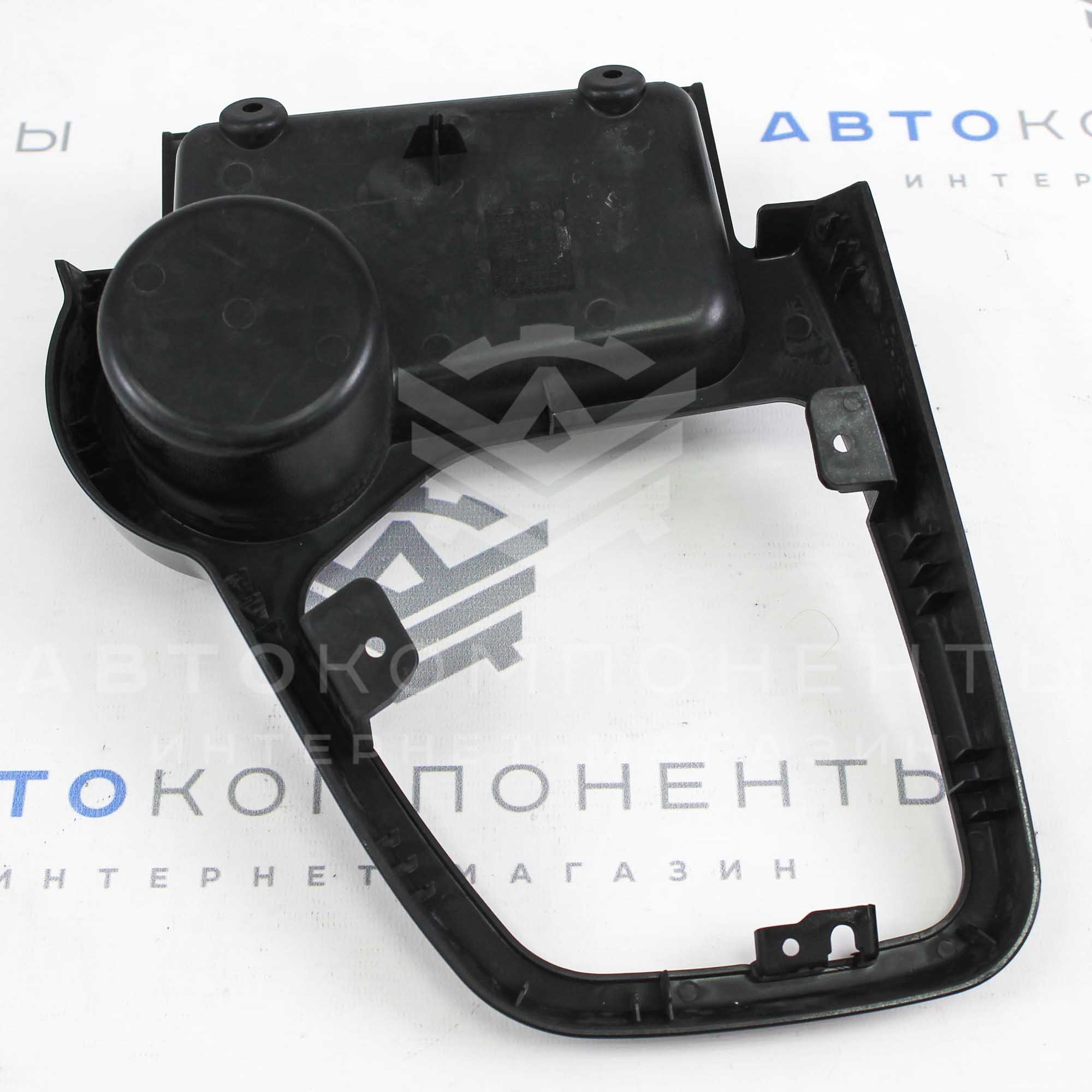 Рамка КПП с подстаканником (черный лак) Лада Приора 2