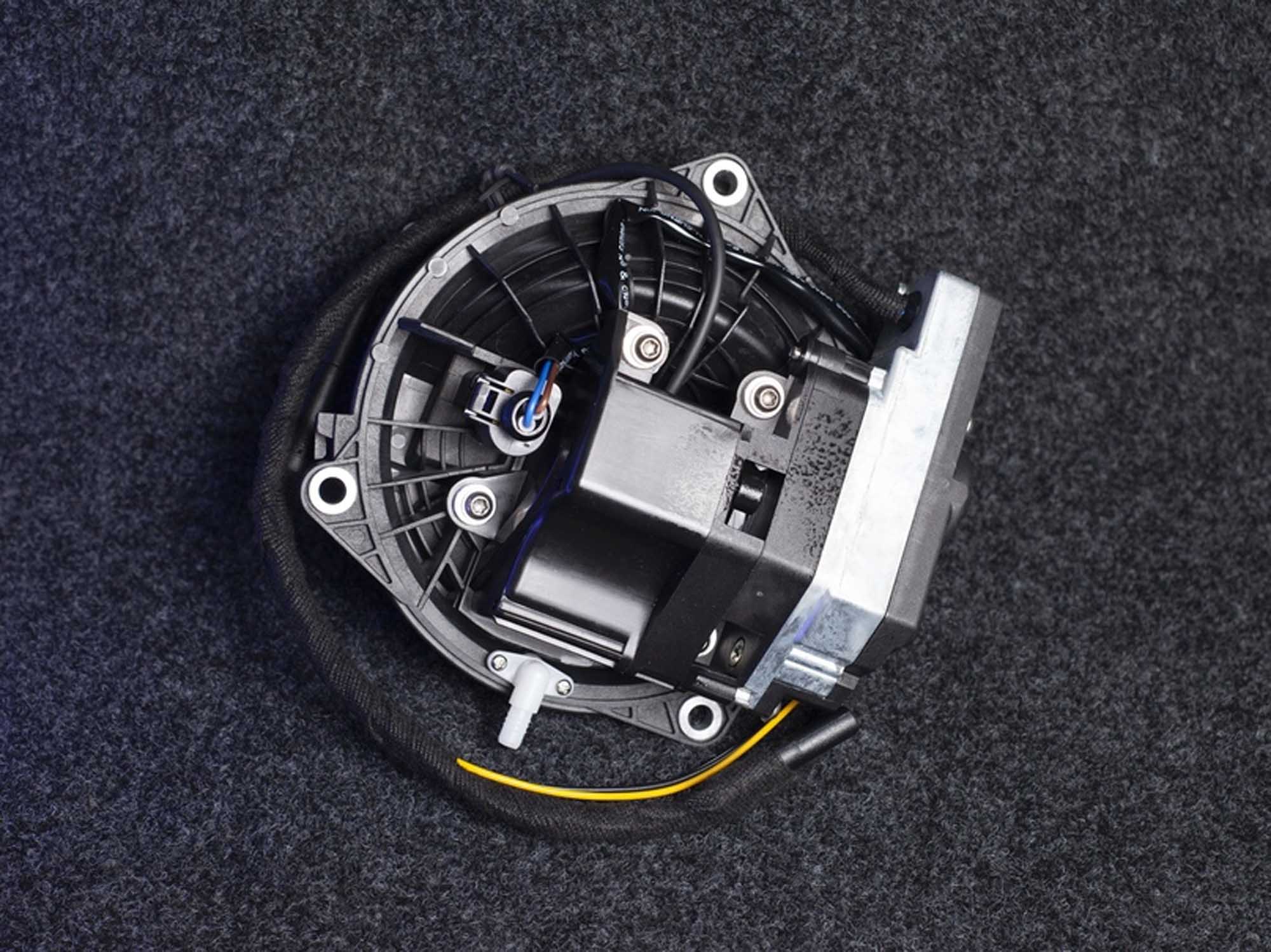 Камера заднего вида в логотипе "VW" оригинал (с динамической разметкой) Volkswagen Polo, Golf, Passat