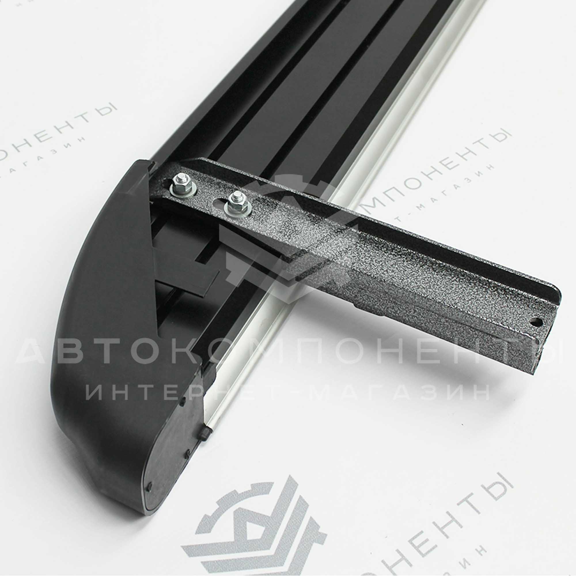 Пороги "БУМЕР" (алюминиевые с резинкой) Лада Нива 4х4, Урбан (серебристые)