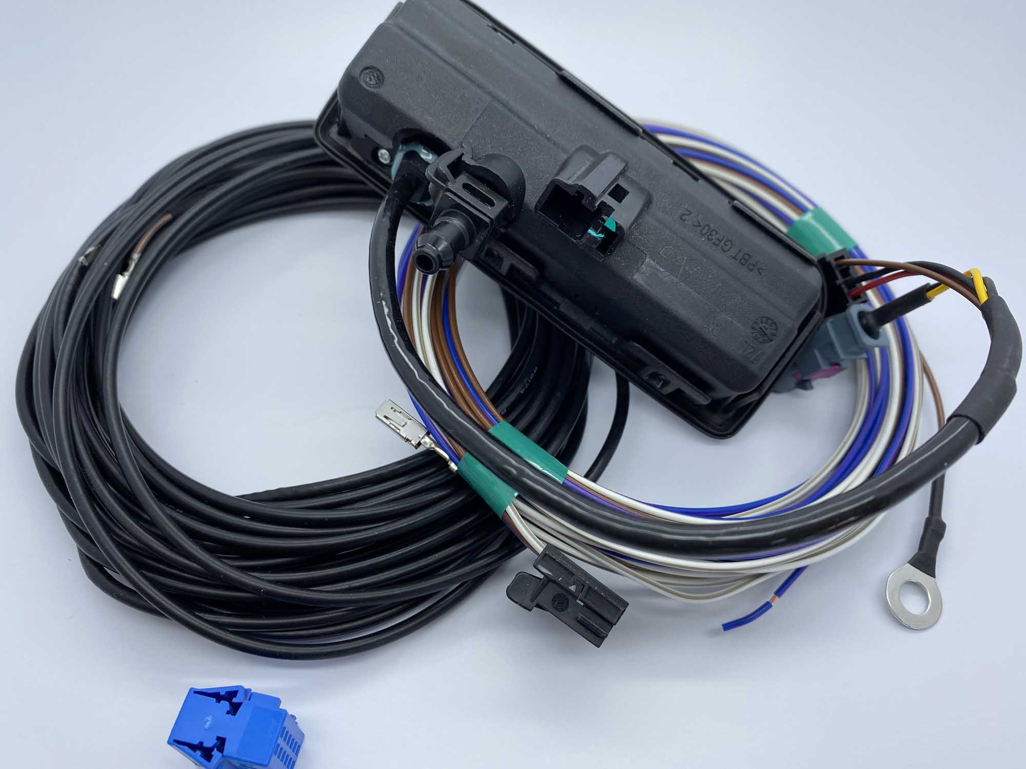 Камера заднего вида (без динамической разметки) Volkswagen Touareg 2