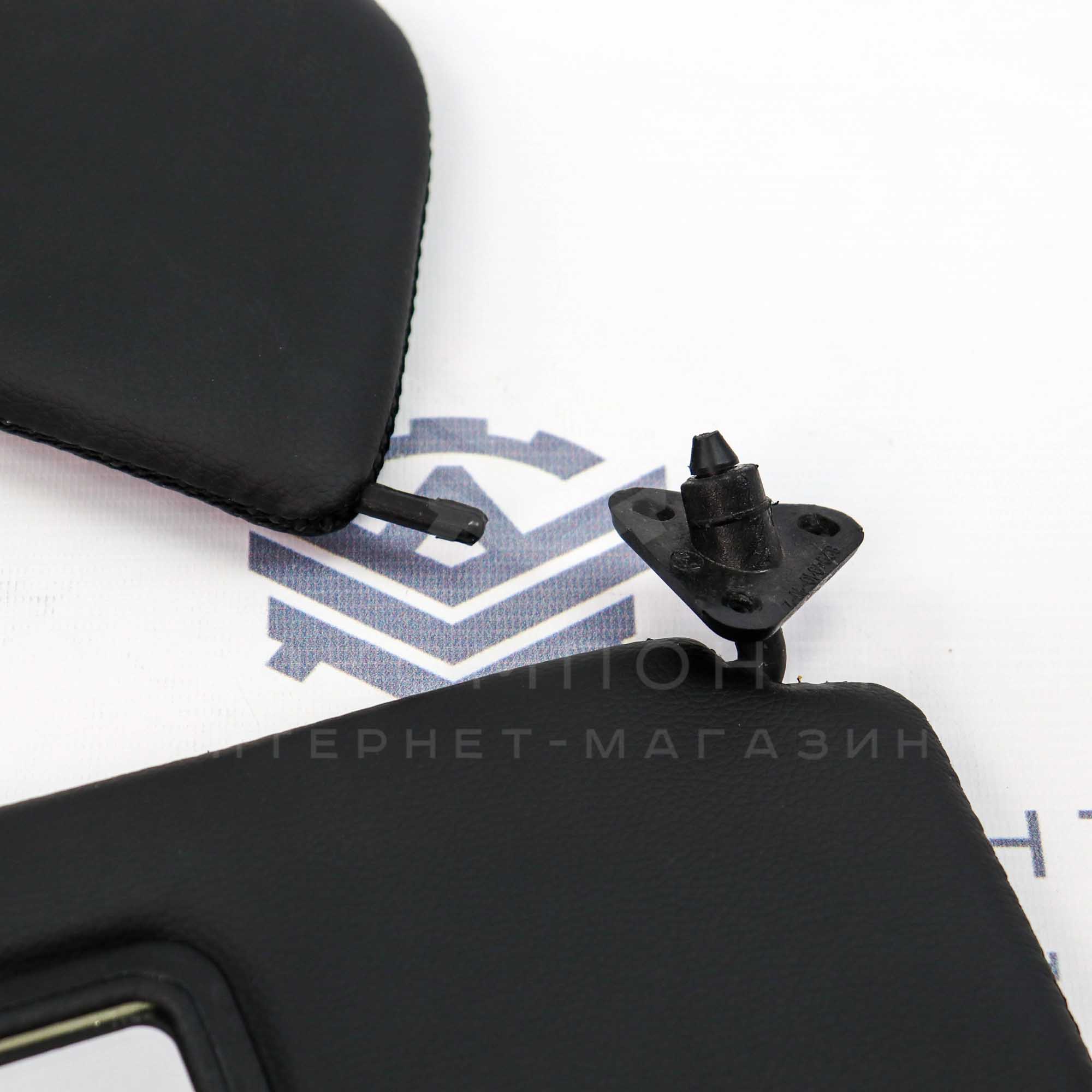 Солнцезащитные козырьки с зеркалом (в коже) ВАЗ 2101-2107