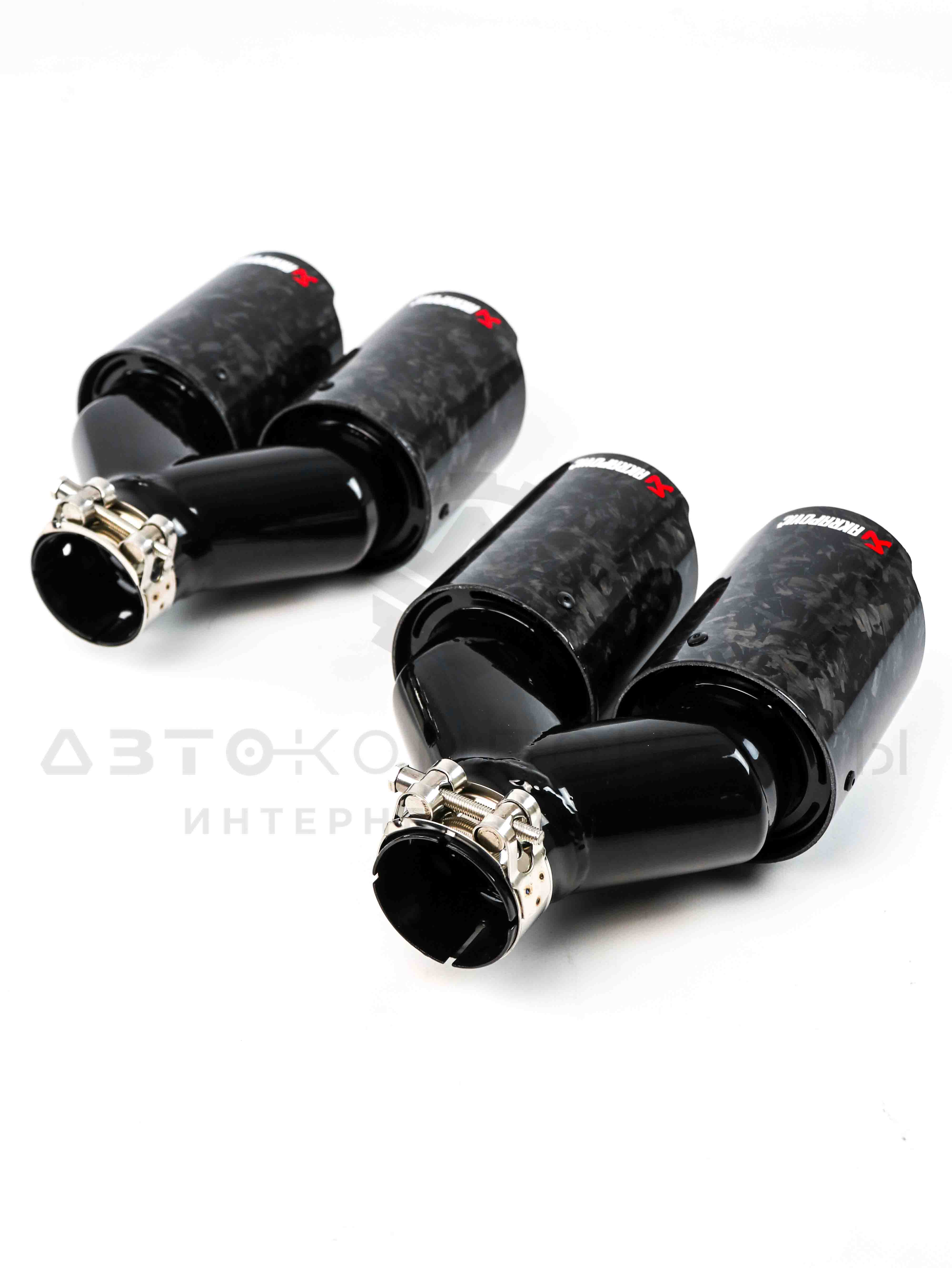 Раздвоенные насадки на глушитель AKRAPOVIC (открытого типа) 51-89мм (кованый карбон, черные) (2 шт)