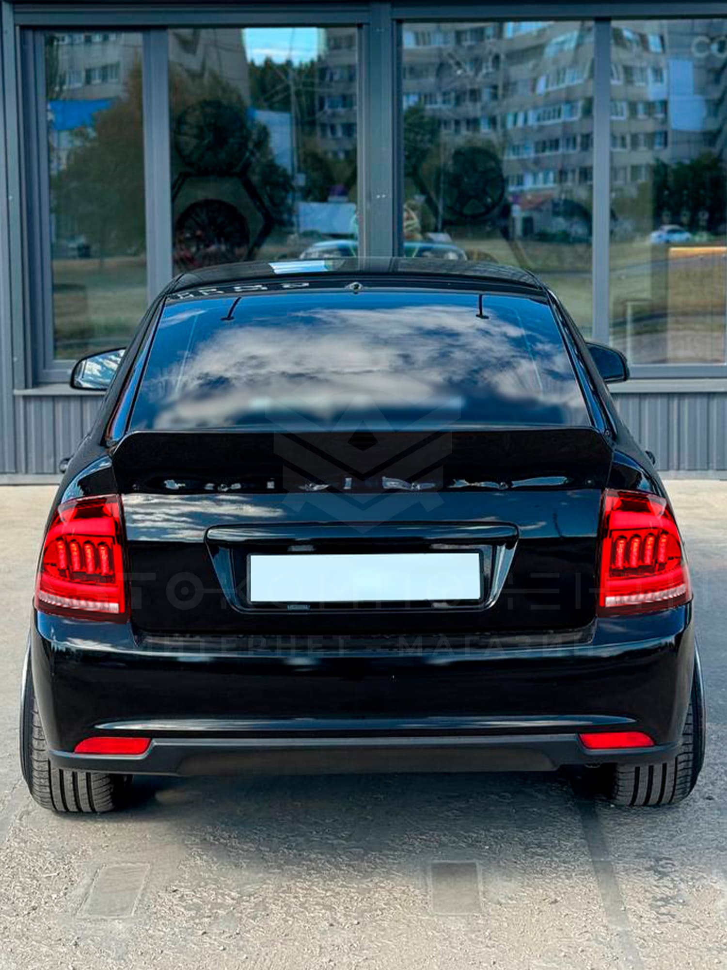 Светодиодные фонари Лада Приора в стиле Mustang (красные)