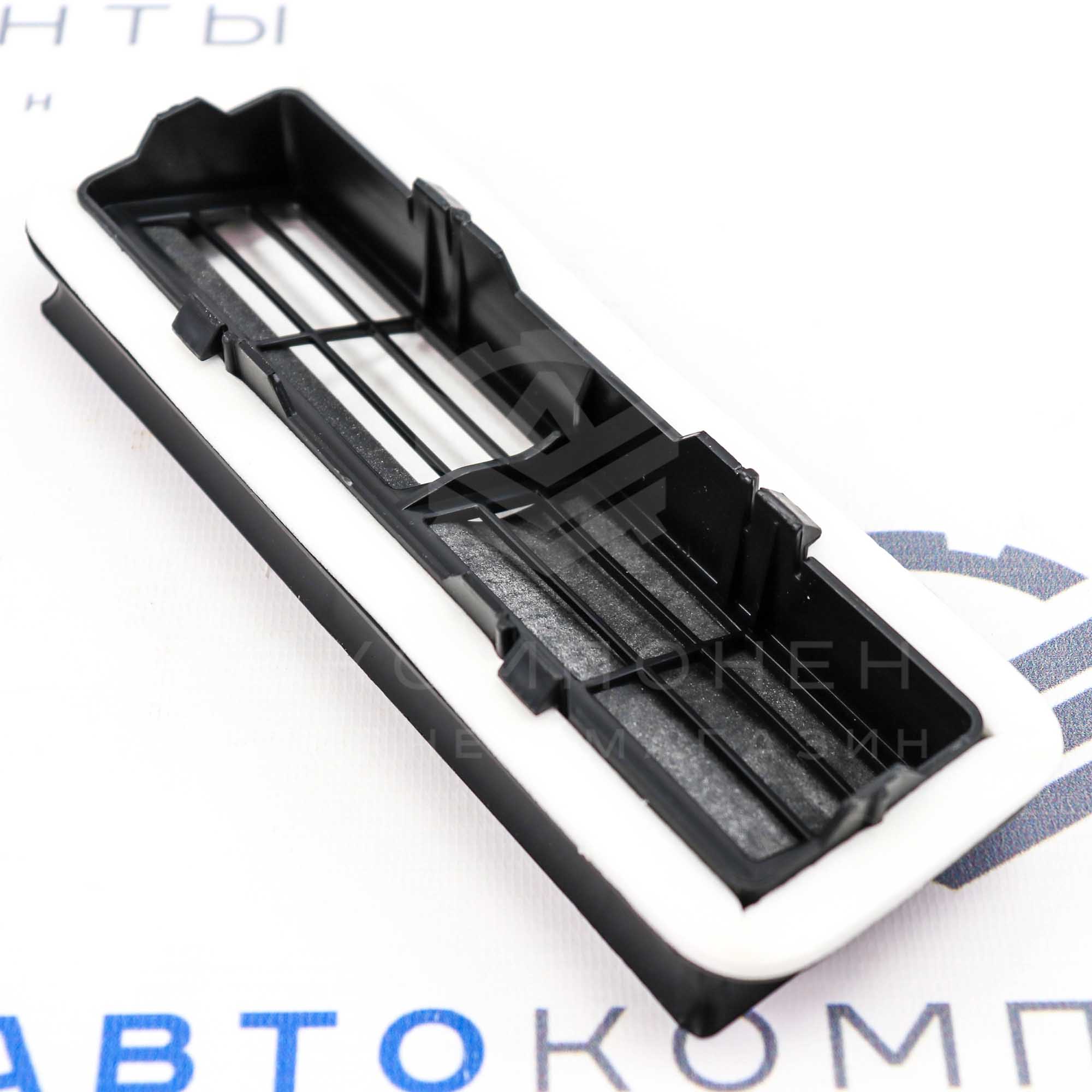 Дефлекторы вытяжной вентиляции заднего бампера Лада Калина, Гранта