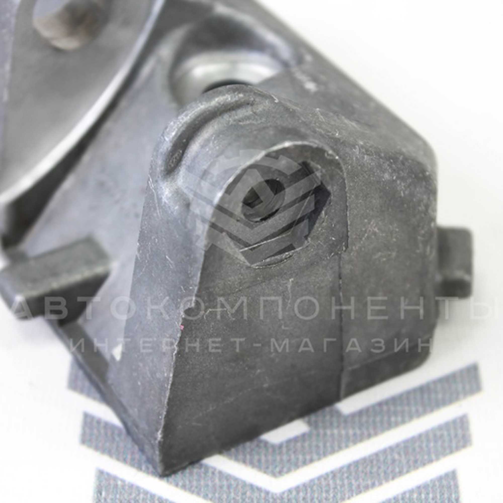 Кронштейн (нижний) крепления генератора ВАЗ 2110-2112