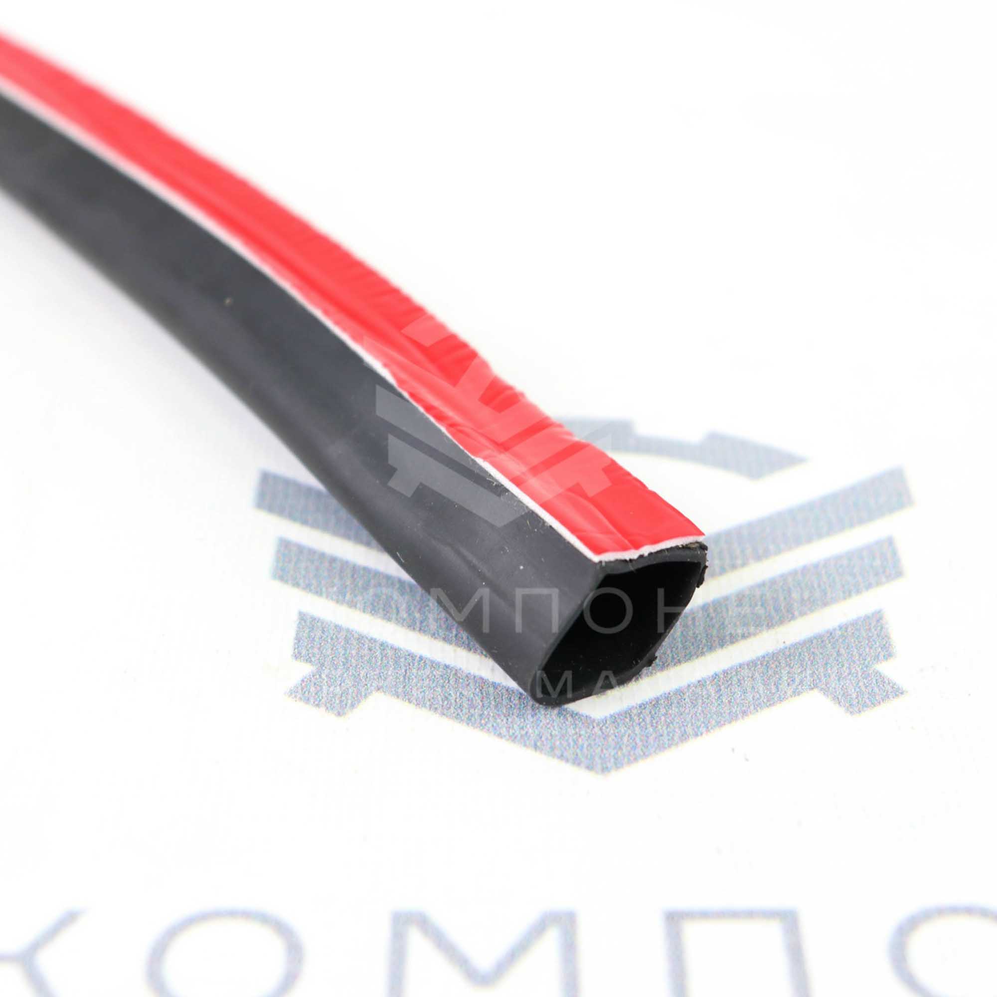 Универсальный уплотнитель капота РКИ-D (3 метра)