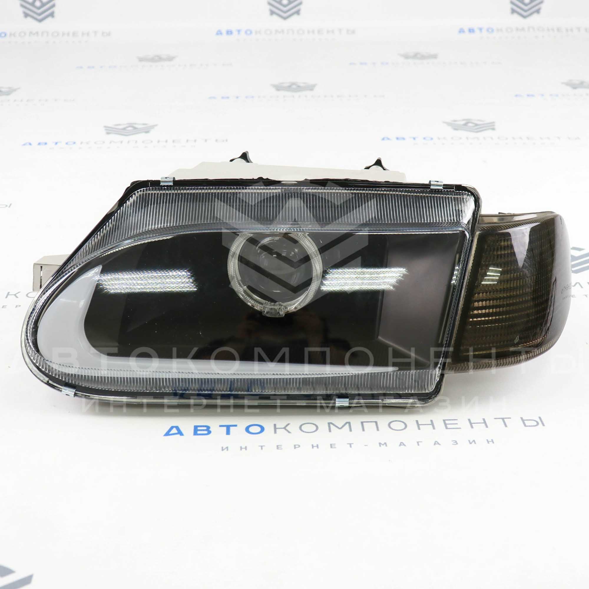 Фары с поворотником «NIKE» с би-линзой ВАЗ 2113, 2114, 2115 (тонированные поворотники)