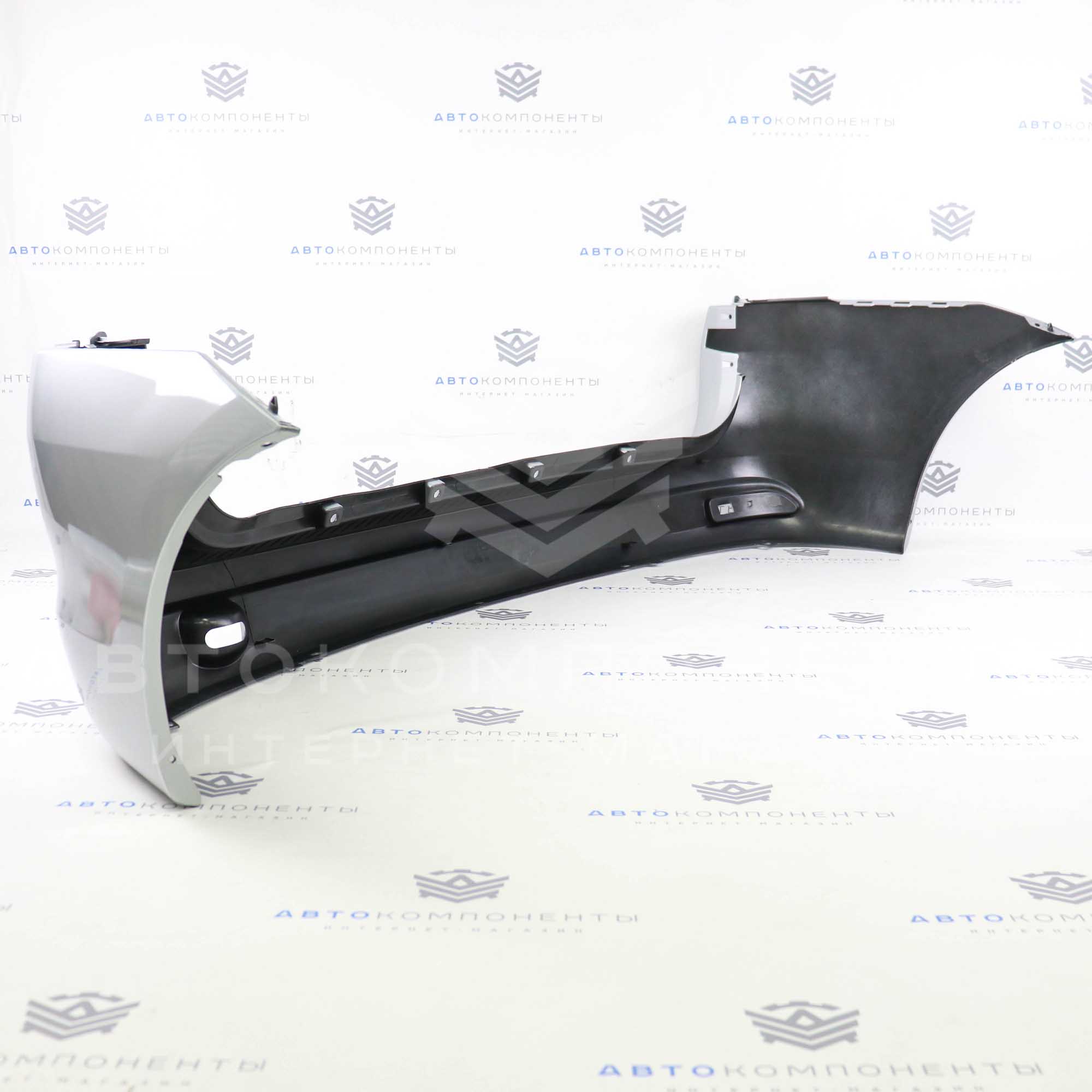 Задний бампер Лада Ларгус в цвет кузова