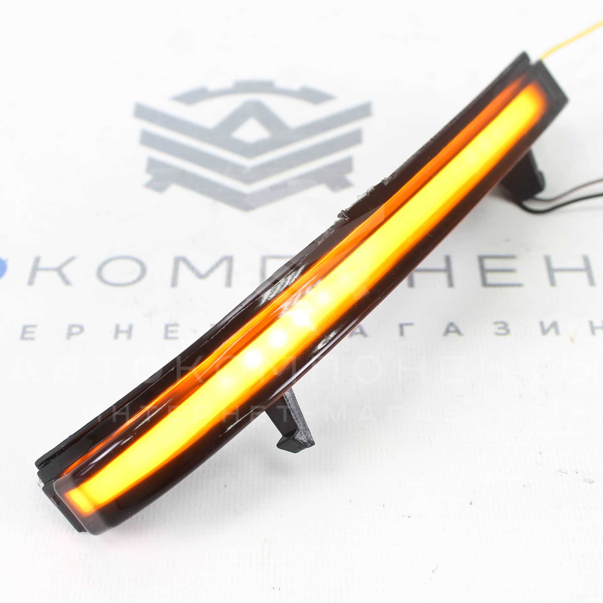 Повторители зеркал Лада Приора с бегающим поворотником "White Мульти" (тонированные) (ML084)