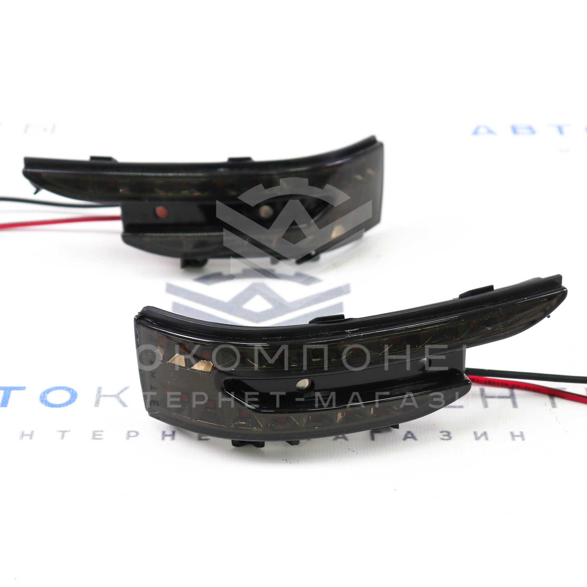 Повторители зеркал "AMG" Лада Приора (двойные, бегающие)