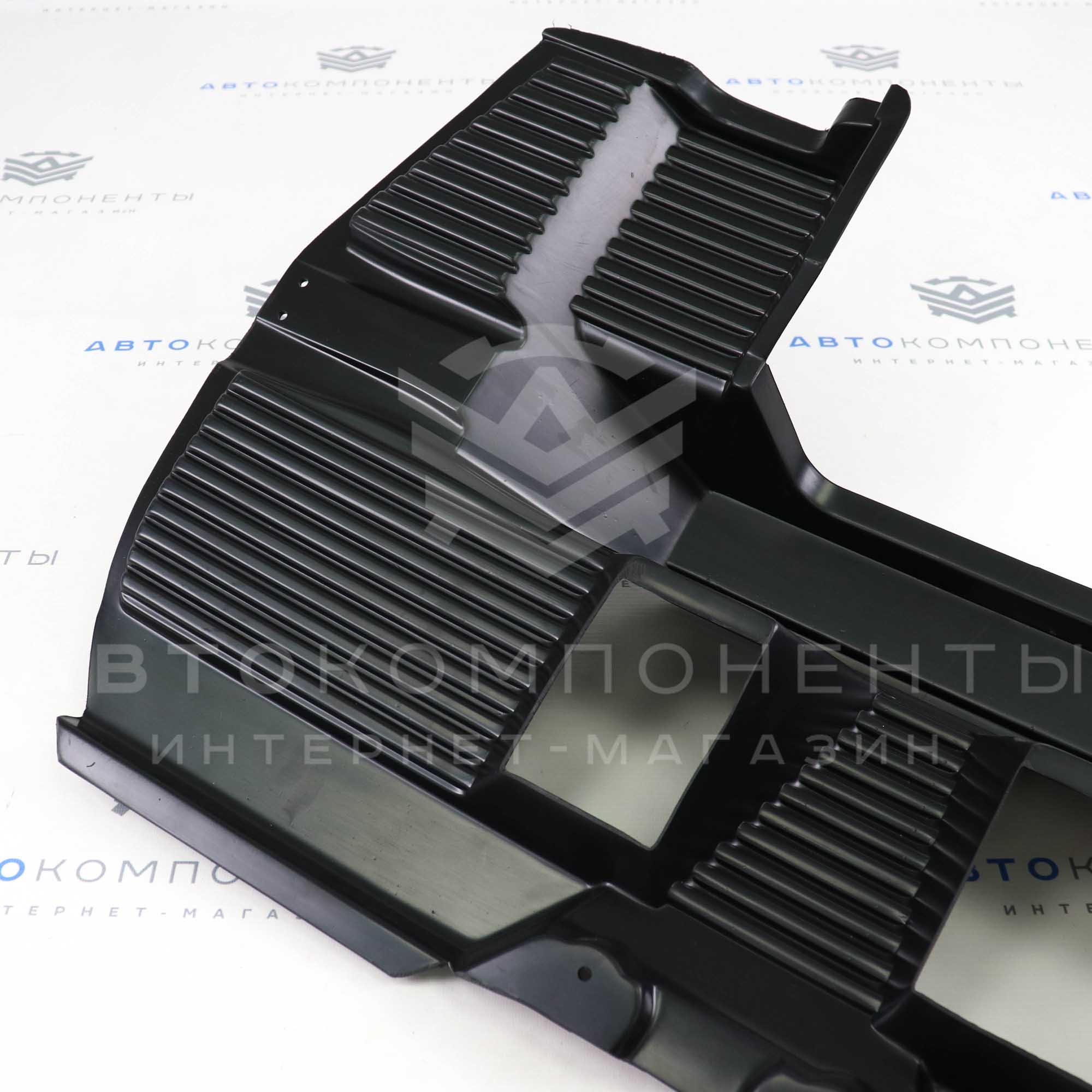 Обтекатель радиатора под передний бампер X-MUG Лада X-Ray