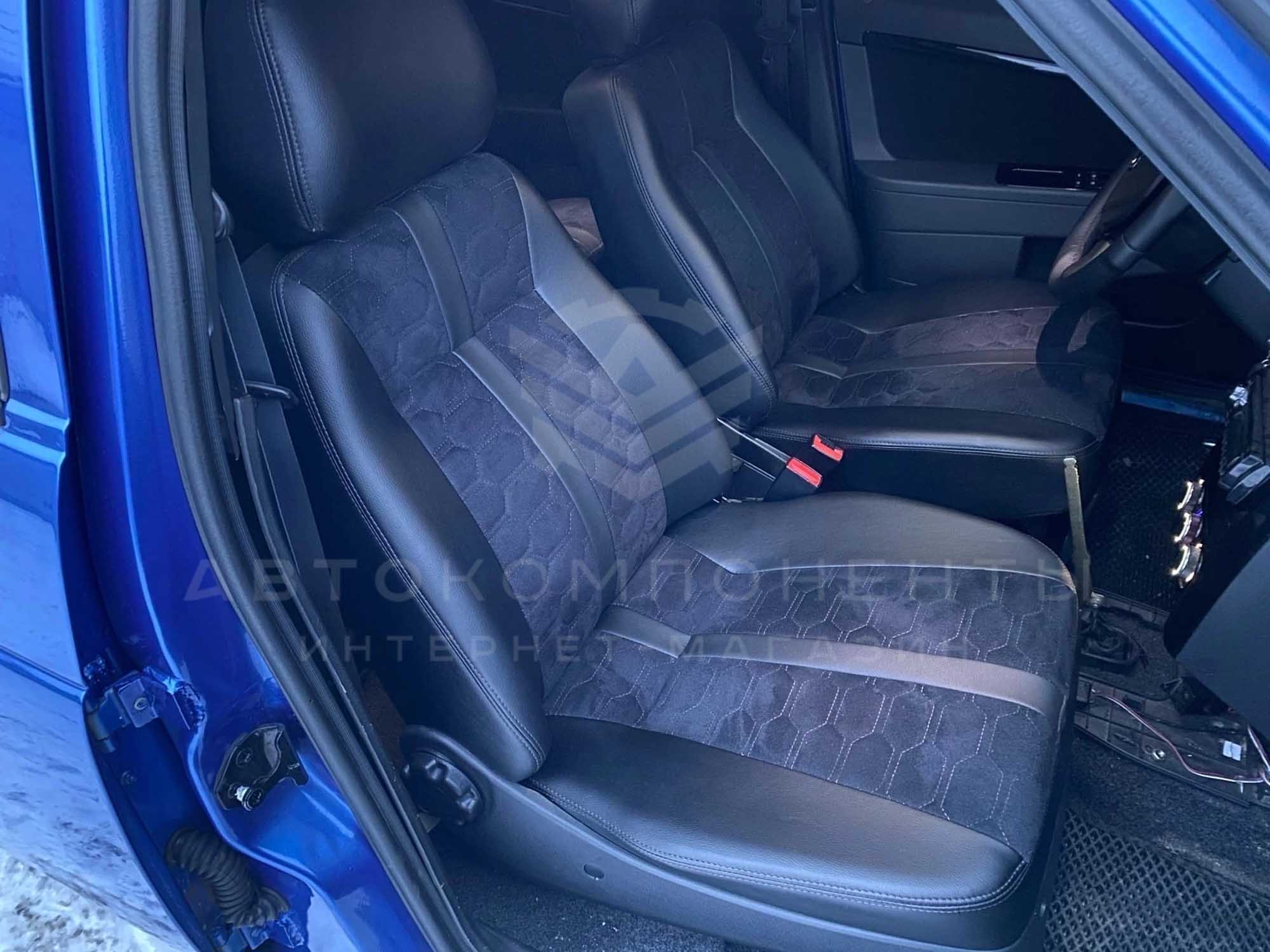 Обивки сидений Лада Приора (седан) с прострочкой "Соты" (полоса по середине)