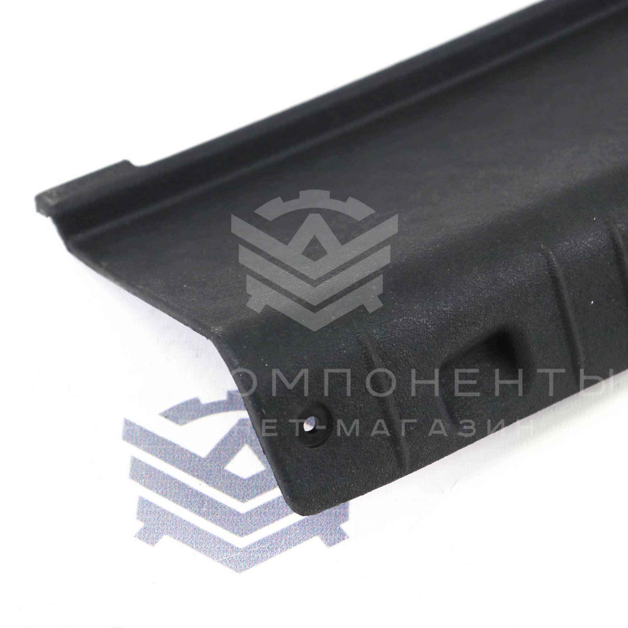 Облицовка замка багажника Лада Гранта, Калина (седан)