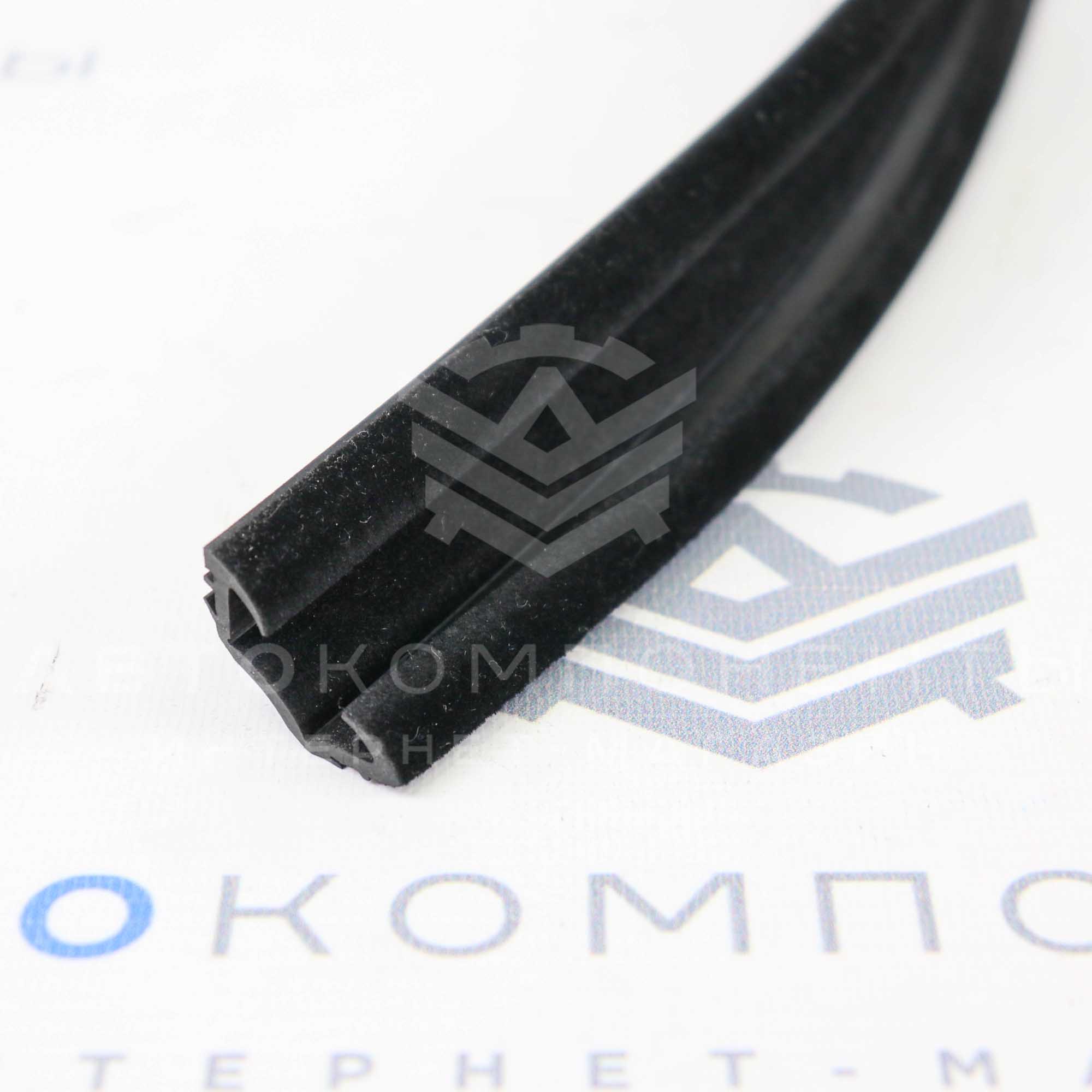 П-образные уплотнители передних опускных стекол ВАЗ 2109, 21099, 2114, 2115