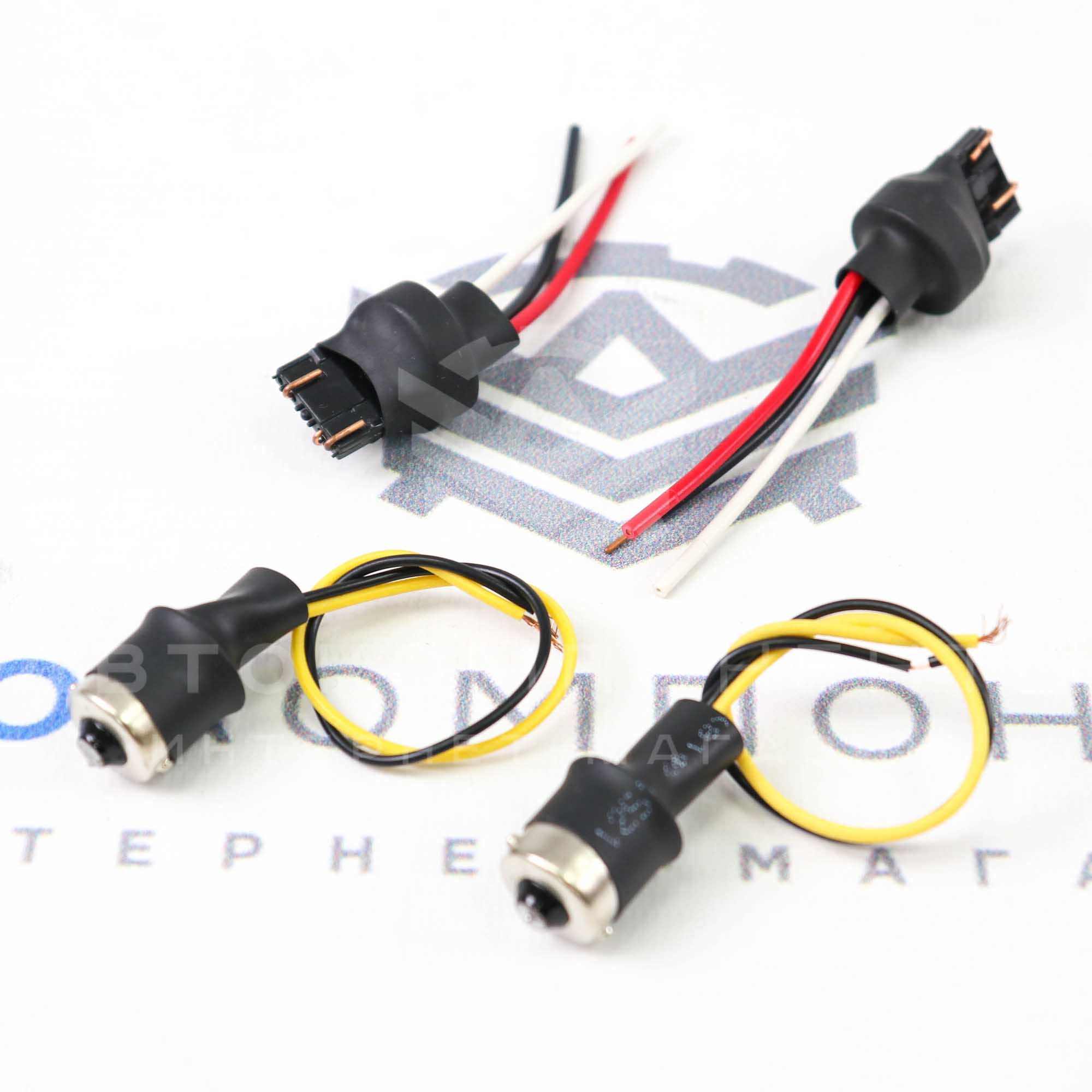 Маски фар Лада Гранта FL в стиле AUDI (черные) с поворотниками и ДХО