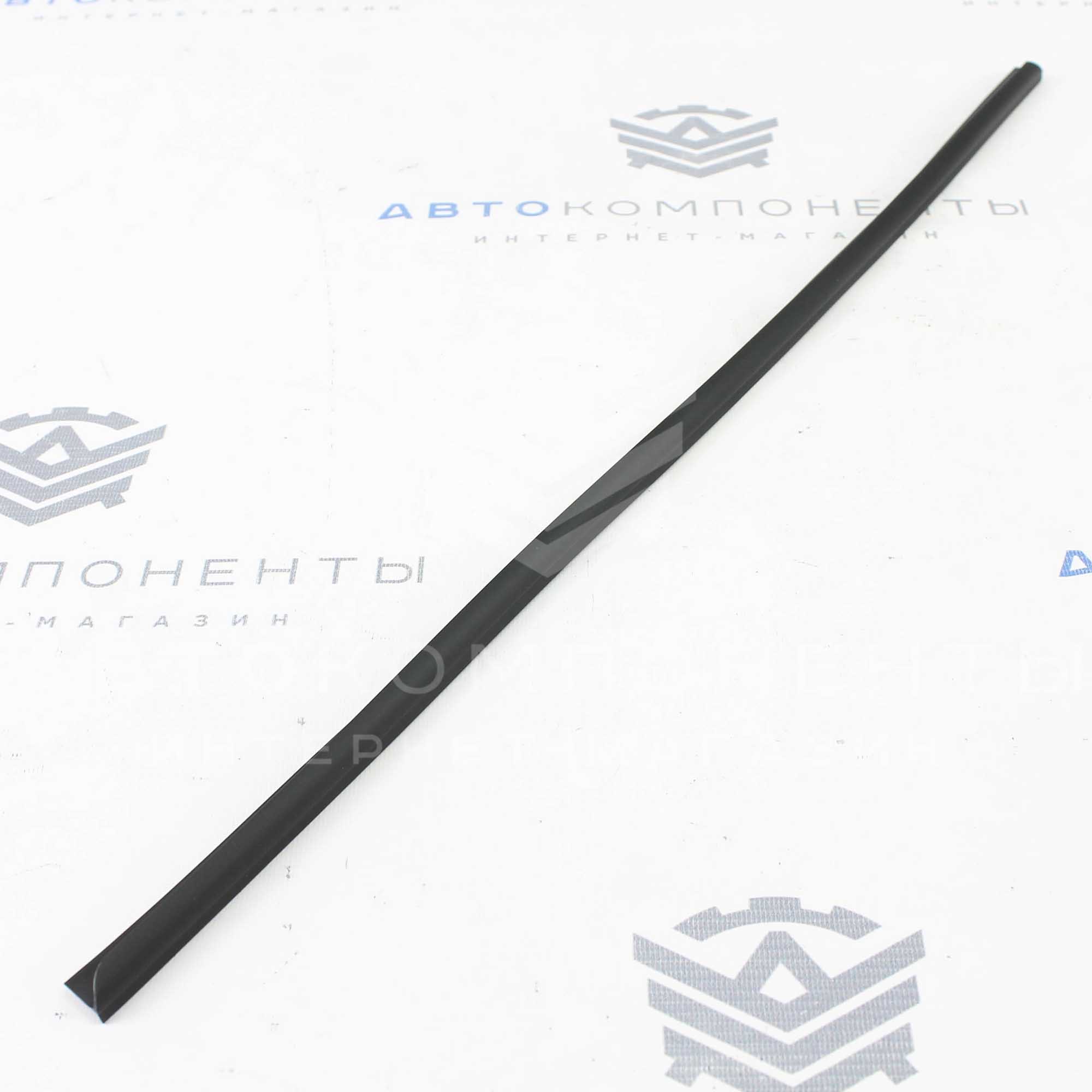 Водосток (дефлектор лобового стекла) Лада Ларгус