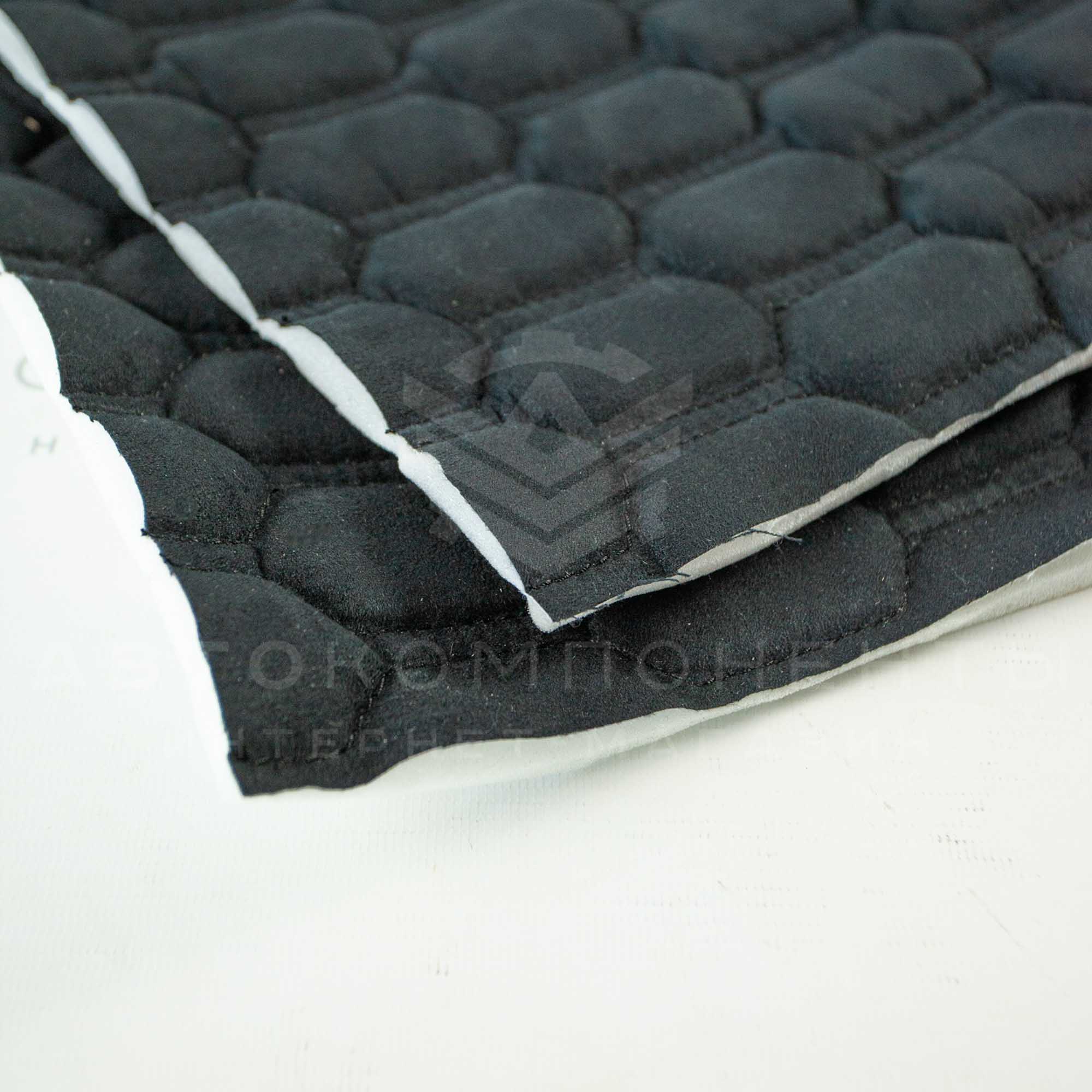 Вставки обшивок дверей Лада Приора "Соты"