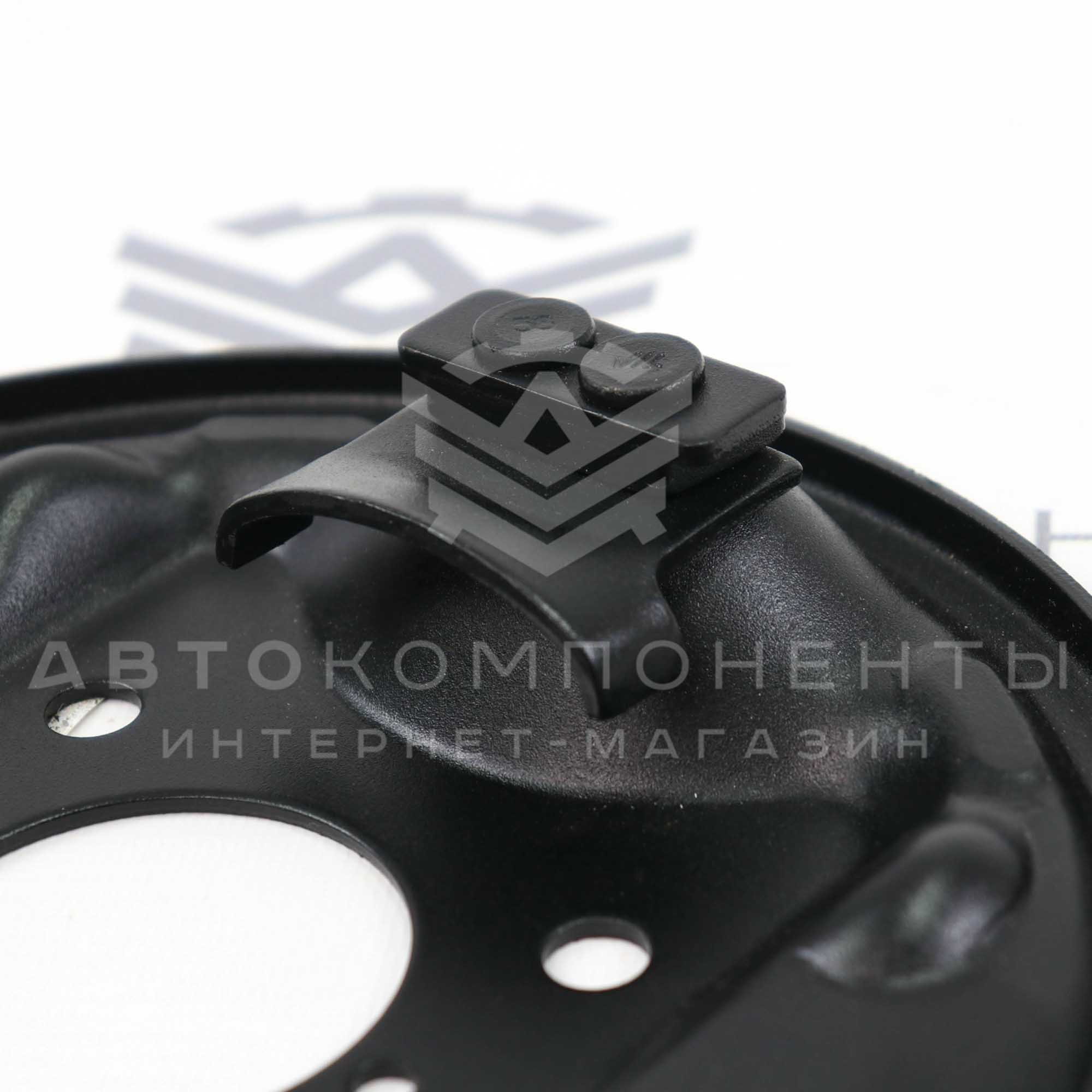 Тормозной щит задний (левый) ВАЗ 2108-21099, 2110-2112, 2113-2115, Приора, Калина, Гранта