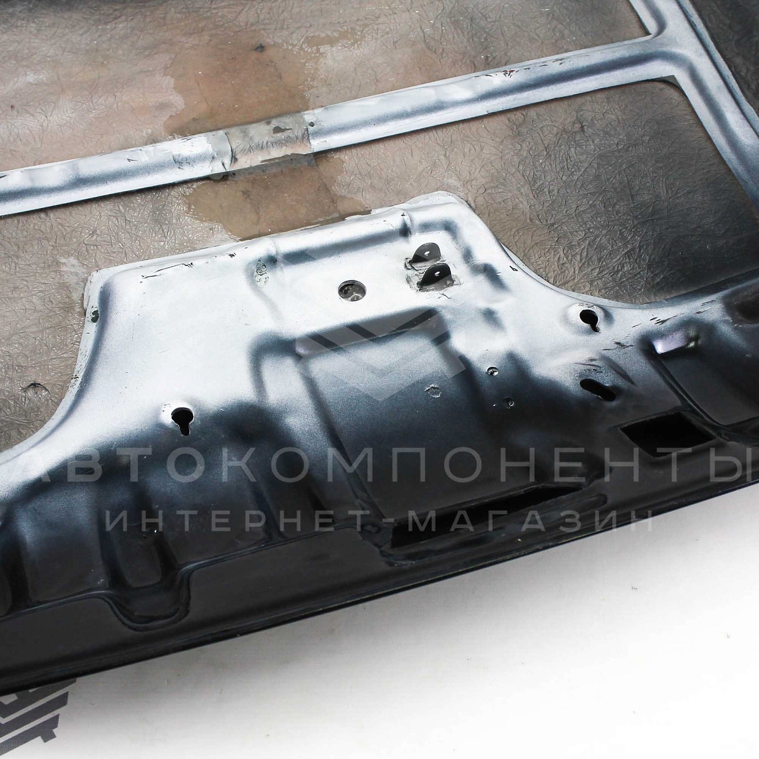 Капот стеклопластиковый ВАЗ 2113-2115 в цвет кузова