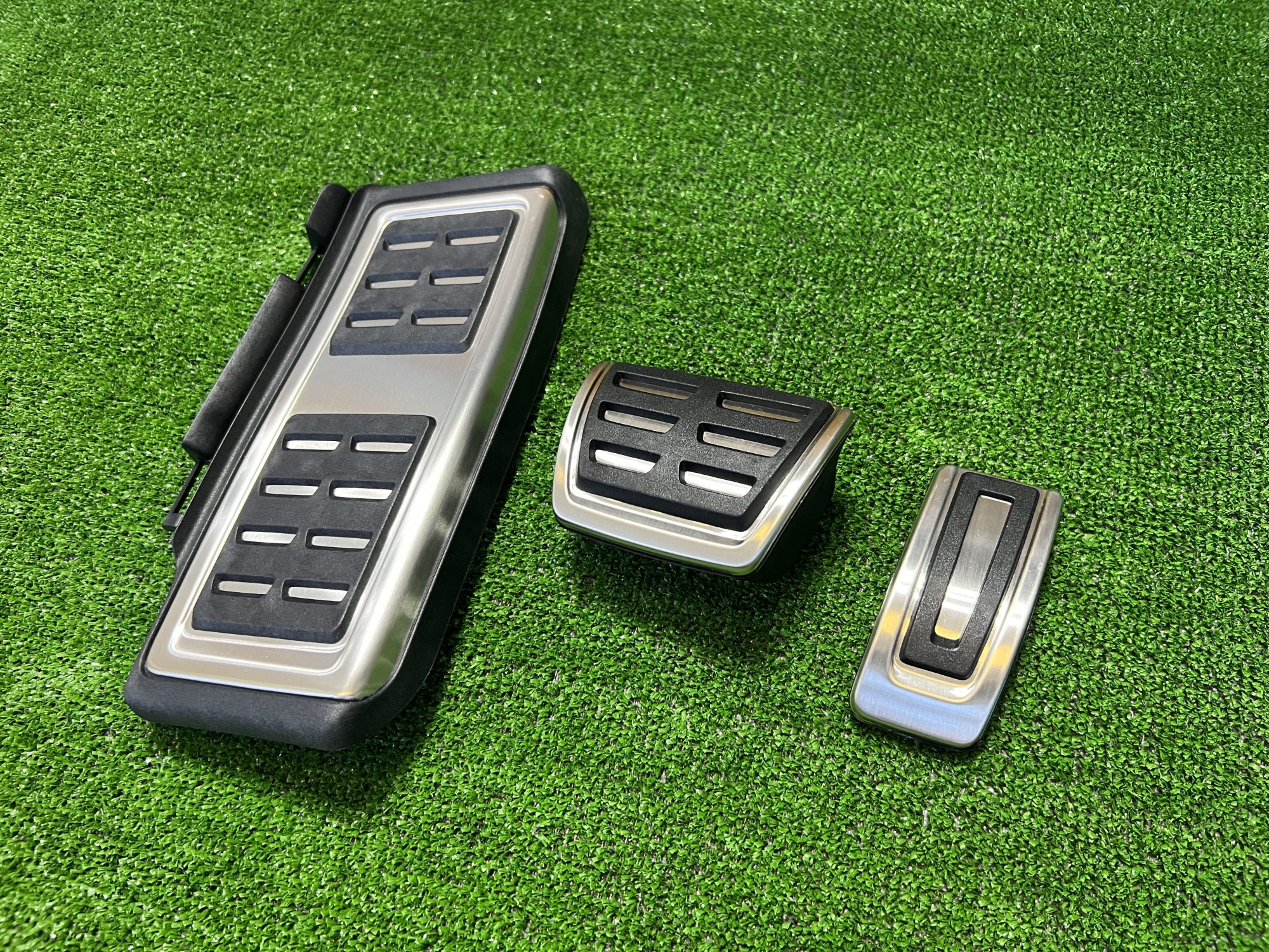 Накладки на педали (оригинал) Volkswagen, Skoda, Audi