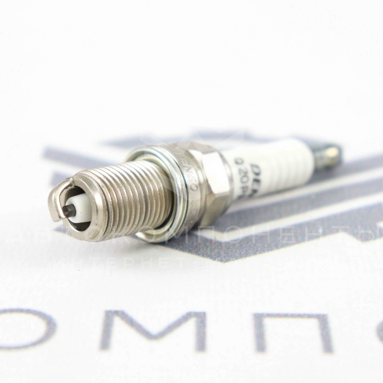 Свечи зажигания "Denso" (Q20PR-U11) 16V