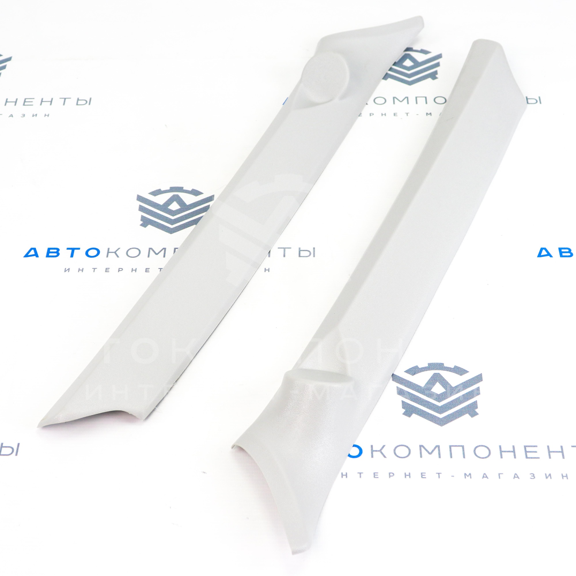 Облицовки стоек лобового стекла под рупорный твиттер Лада Приора (белые)