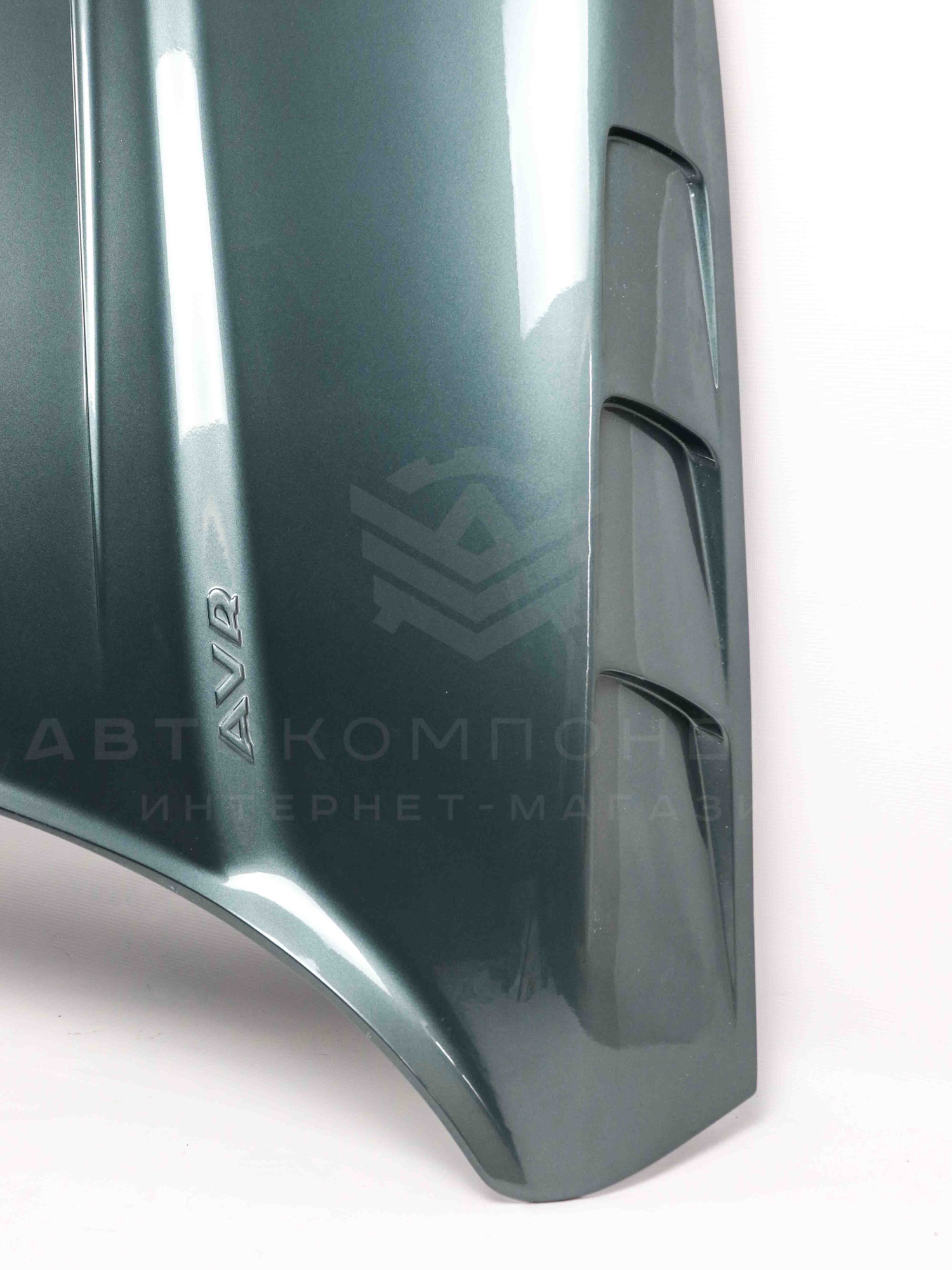 Стеклопластиковый капот "AVR" ВАЗ 2110, 2111, 2112 в цвет кузова