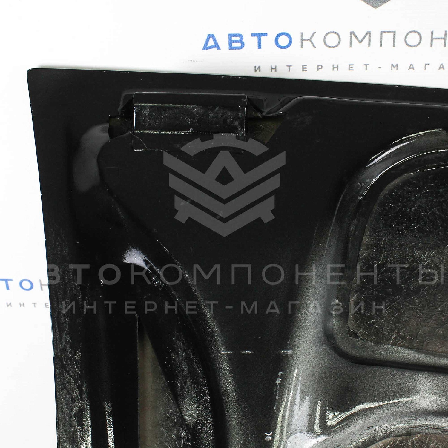 Стеклопластиковый капот "BAD BOY" ВАЗ 2113, 2114, 2115 в цвет кузова