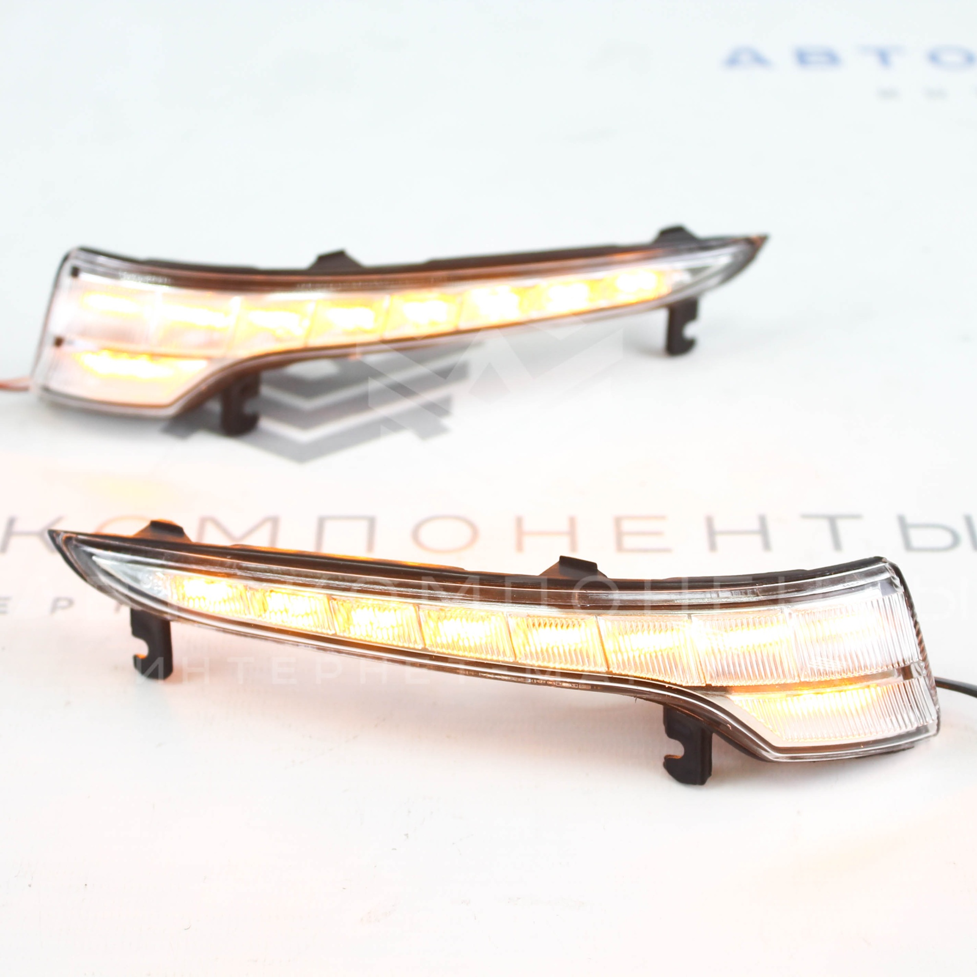 Повторители зеркал с бегающим поворотником "Sal-Man" (хром) Лада Гранта, Калина 2