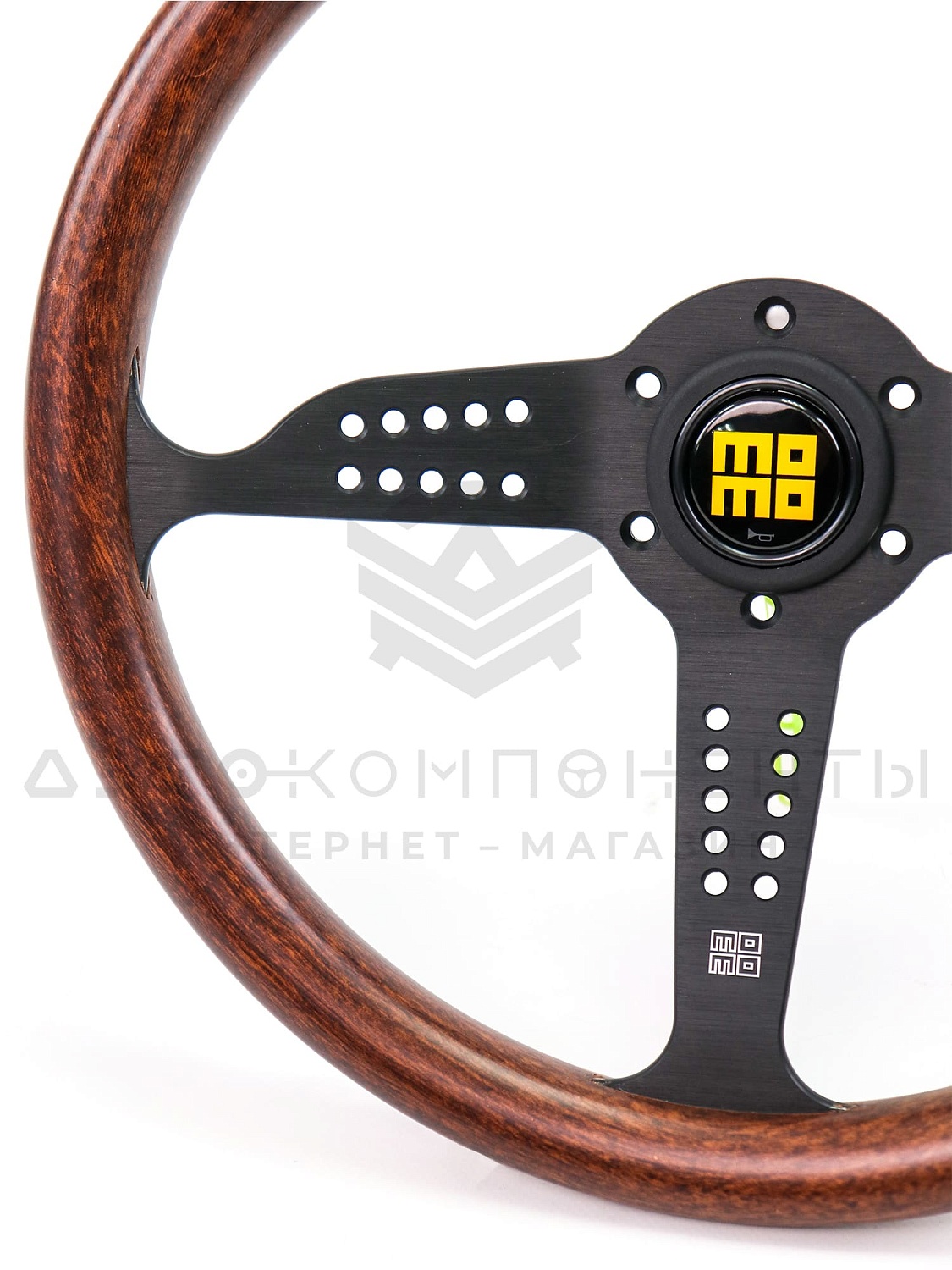 Руль спортивный (без вылета) "MOMO" Heritage Grand Prix Style (темное дерево)